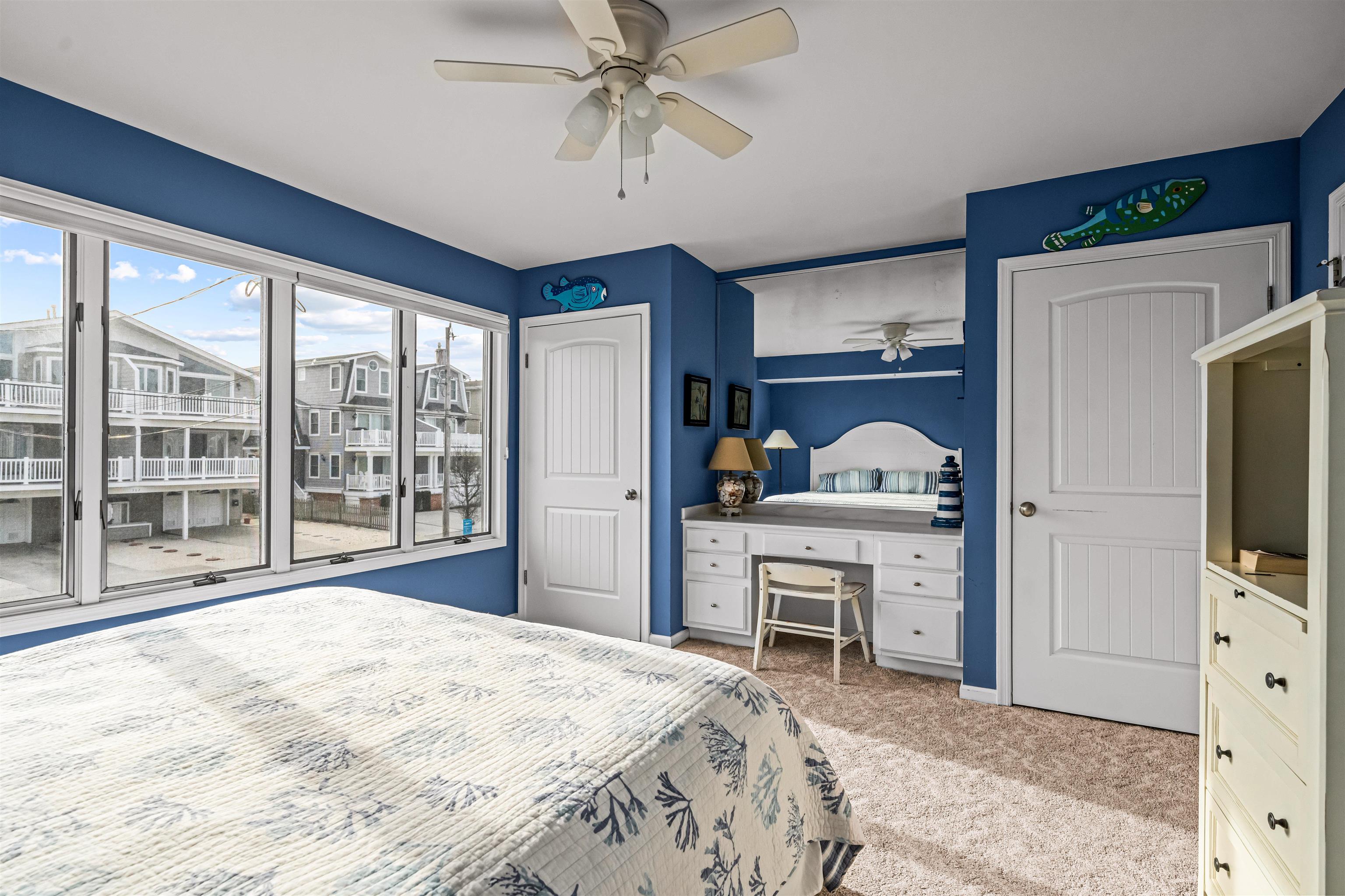 353 W 39th Street - Picture 17