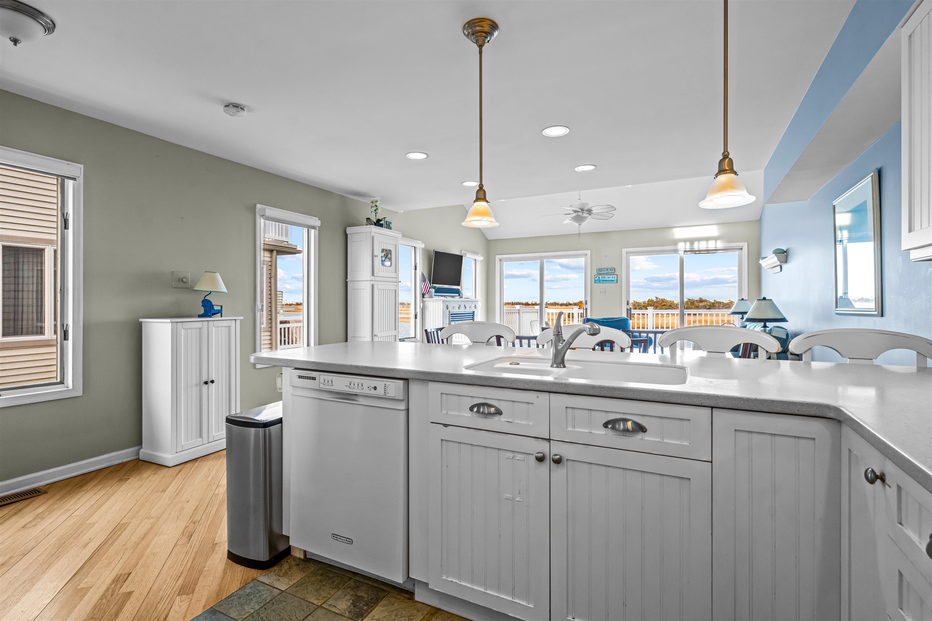 353 W 39th Street - Picture 20