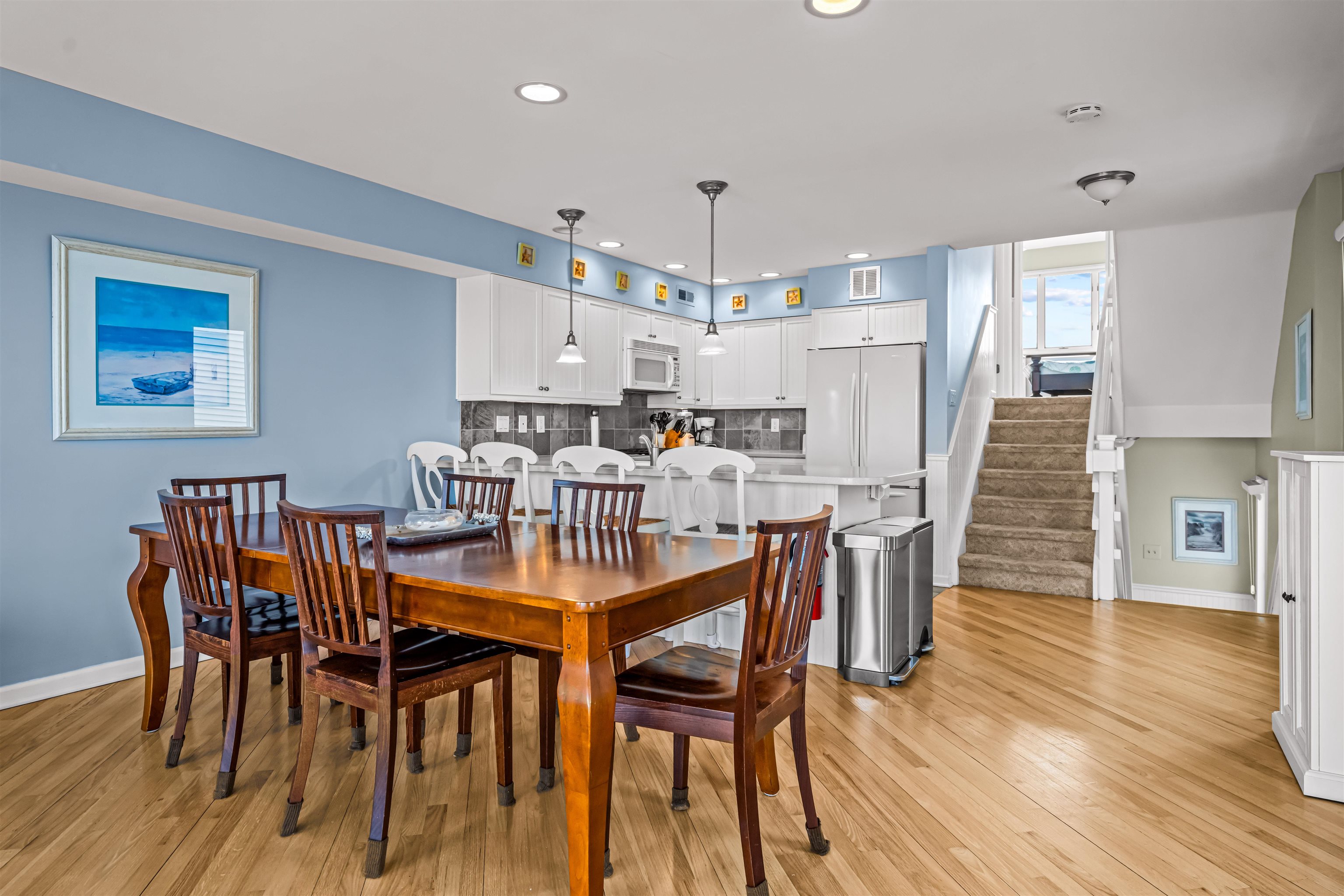 353 W 39th Street - Picture 23