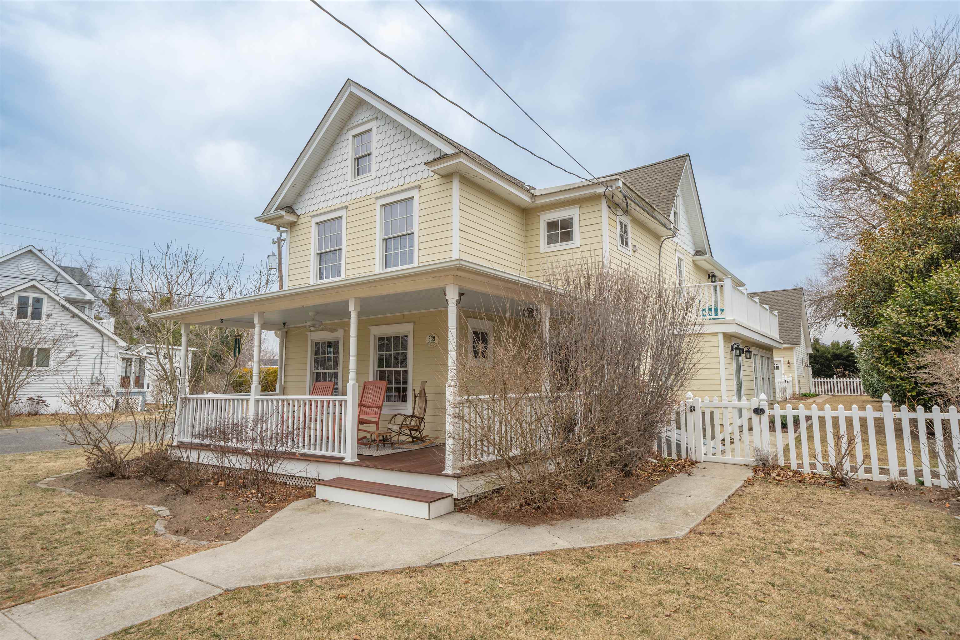 https://cdnparap40.paragonrels.com/ParagonImages/Property/P4/CAPEMAY/250570/1/0/0/7a5ab1466de71ecdcc90833526c468ce/1/f09693e76b200232cc9bc4d4dd4746a9/250570-fee4b62d-989d-449c-a4e9-e49c1e419d11.JPG