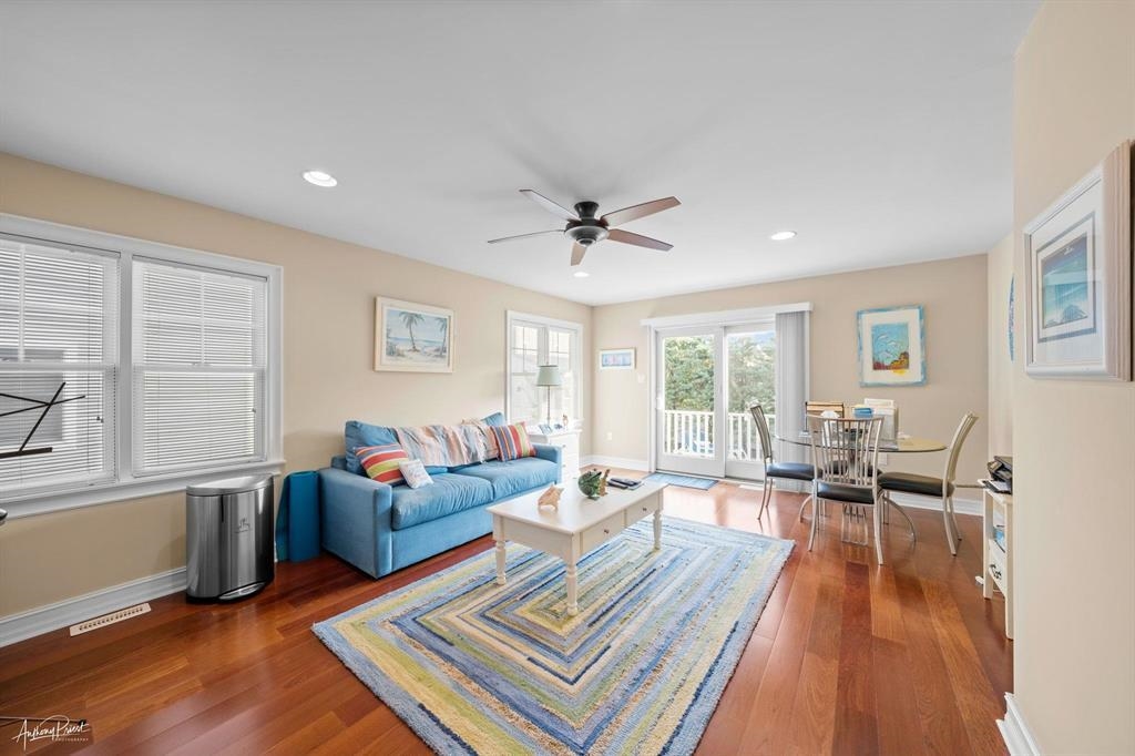 176 24th Street - Picture 11