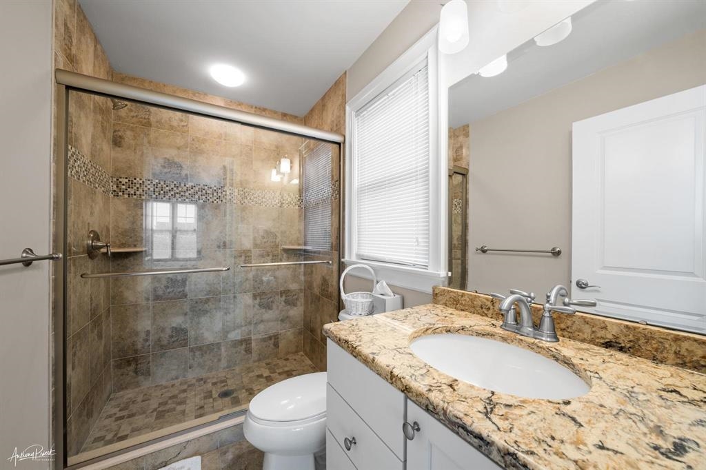 176 24th Street - Picture 23
