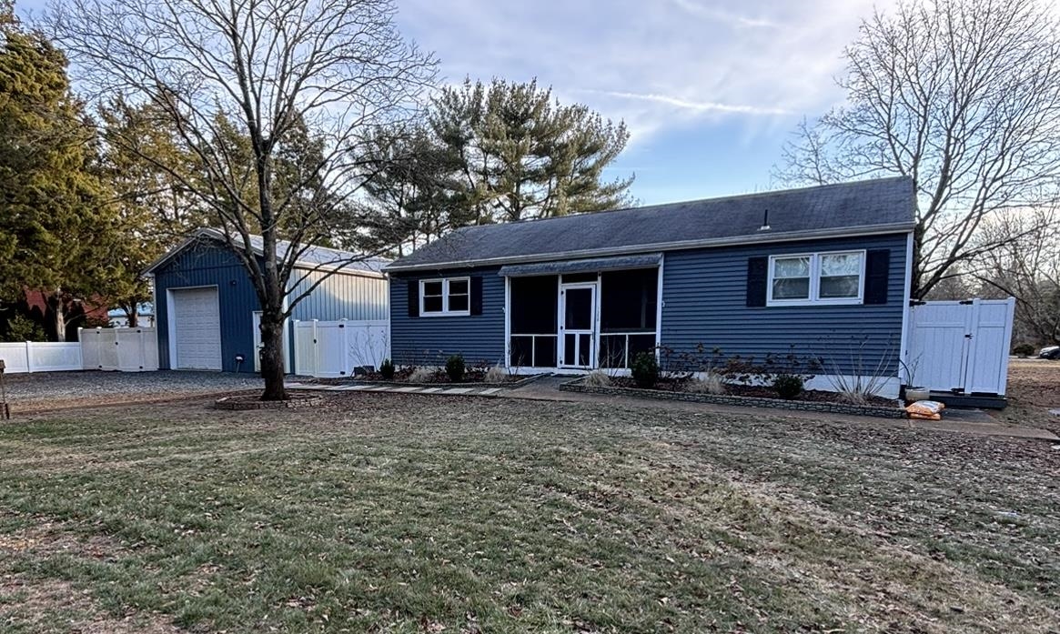 250 Marshallville Road - Tuckahoe