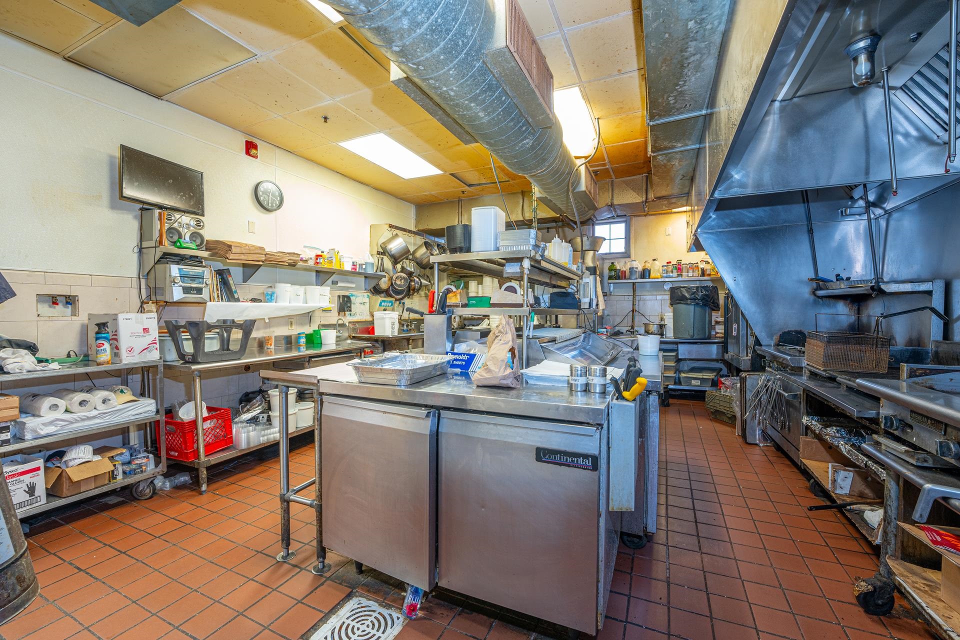 1340 Asbury Avenue - Picture 28