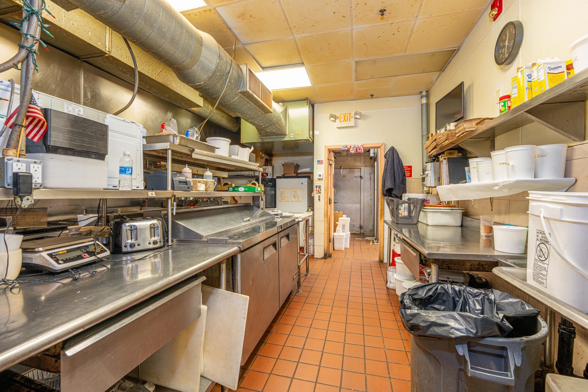 1340 Asbury Avenue - Picture 30