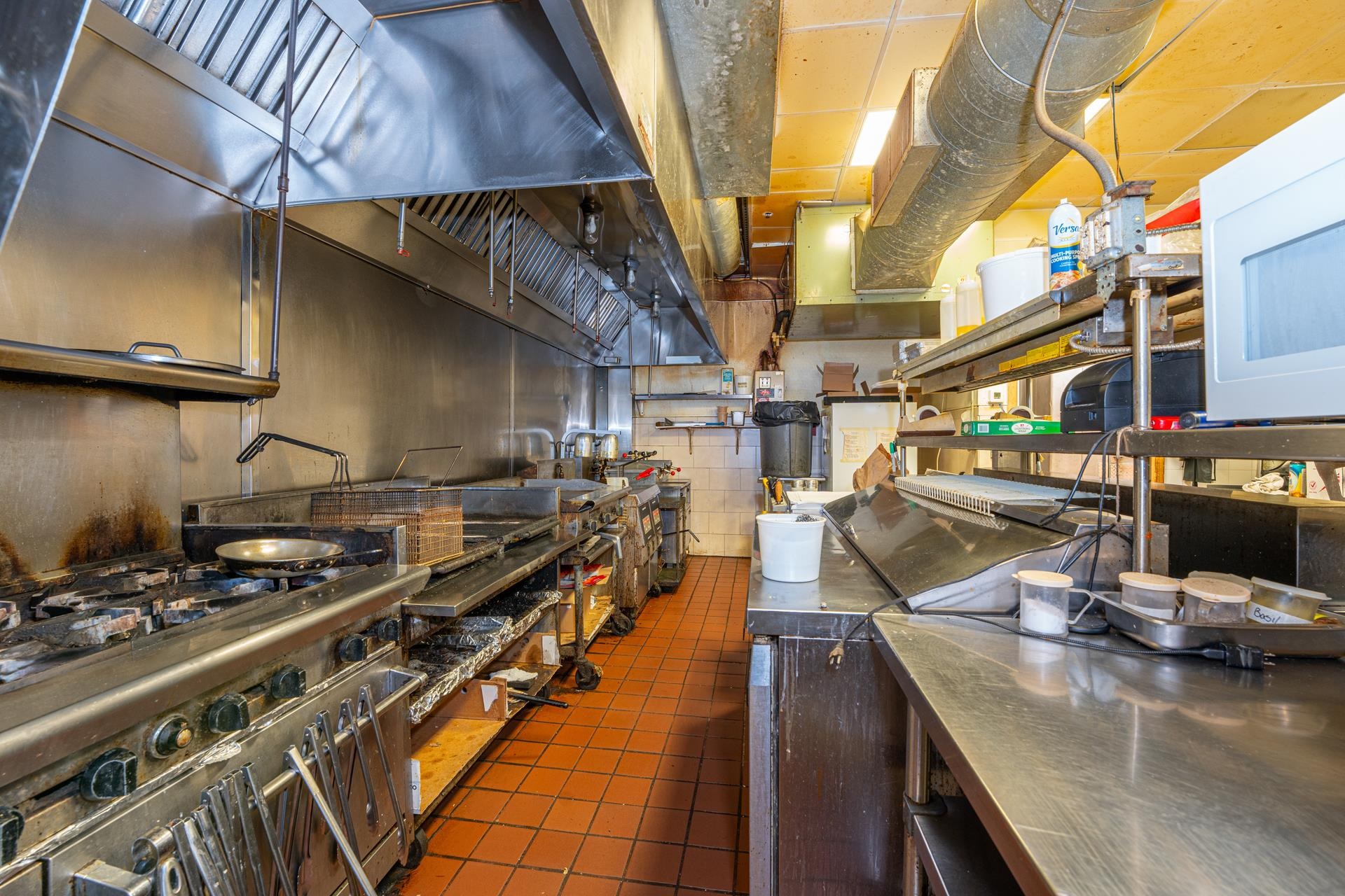 1340 Asbury Avenue - Picture 31