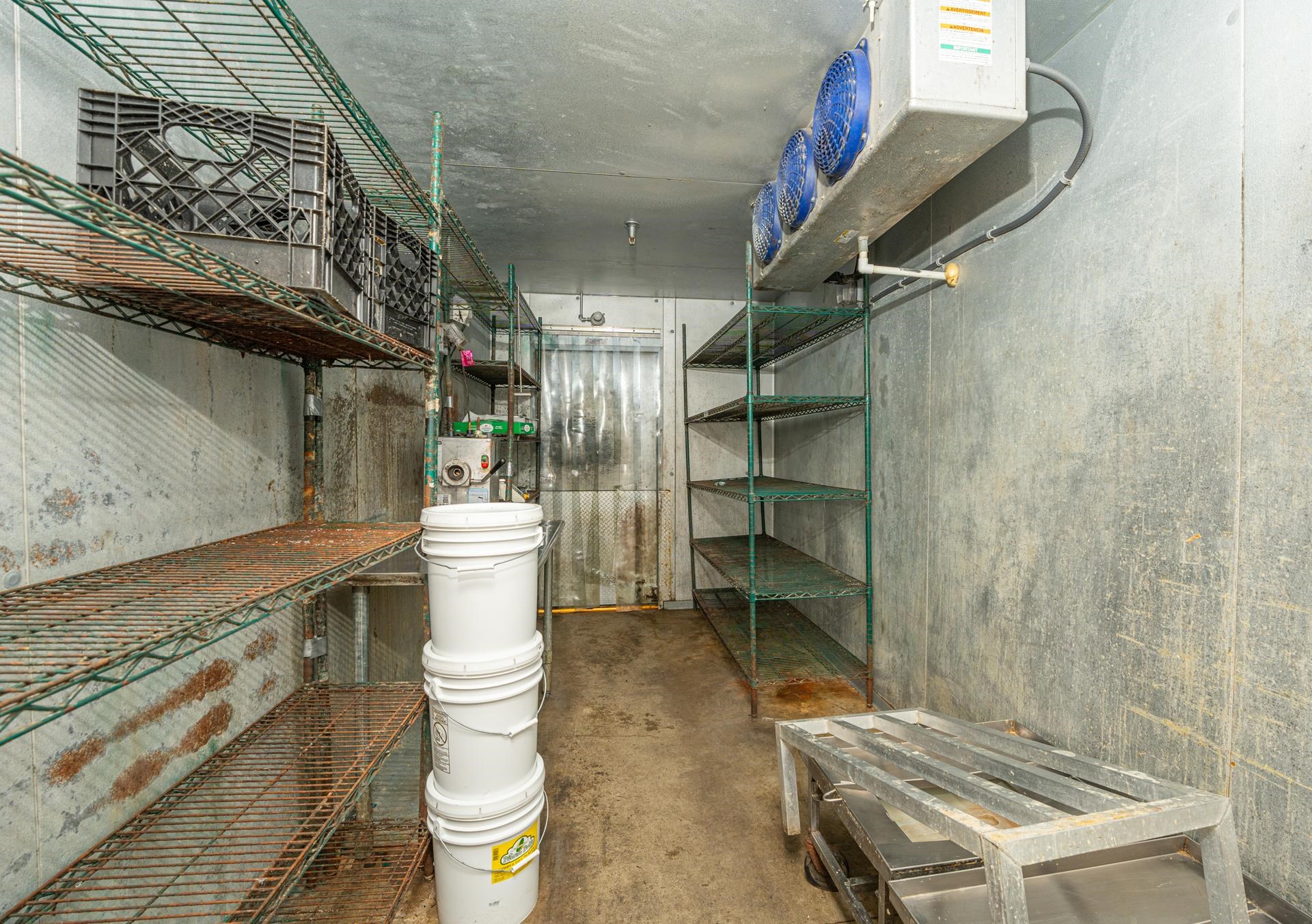 1340 Asbury Avenue - Picture 37