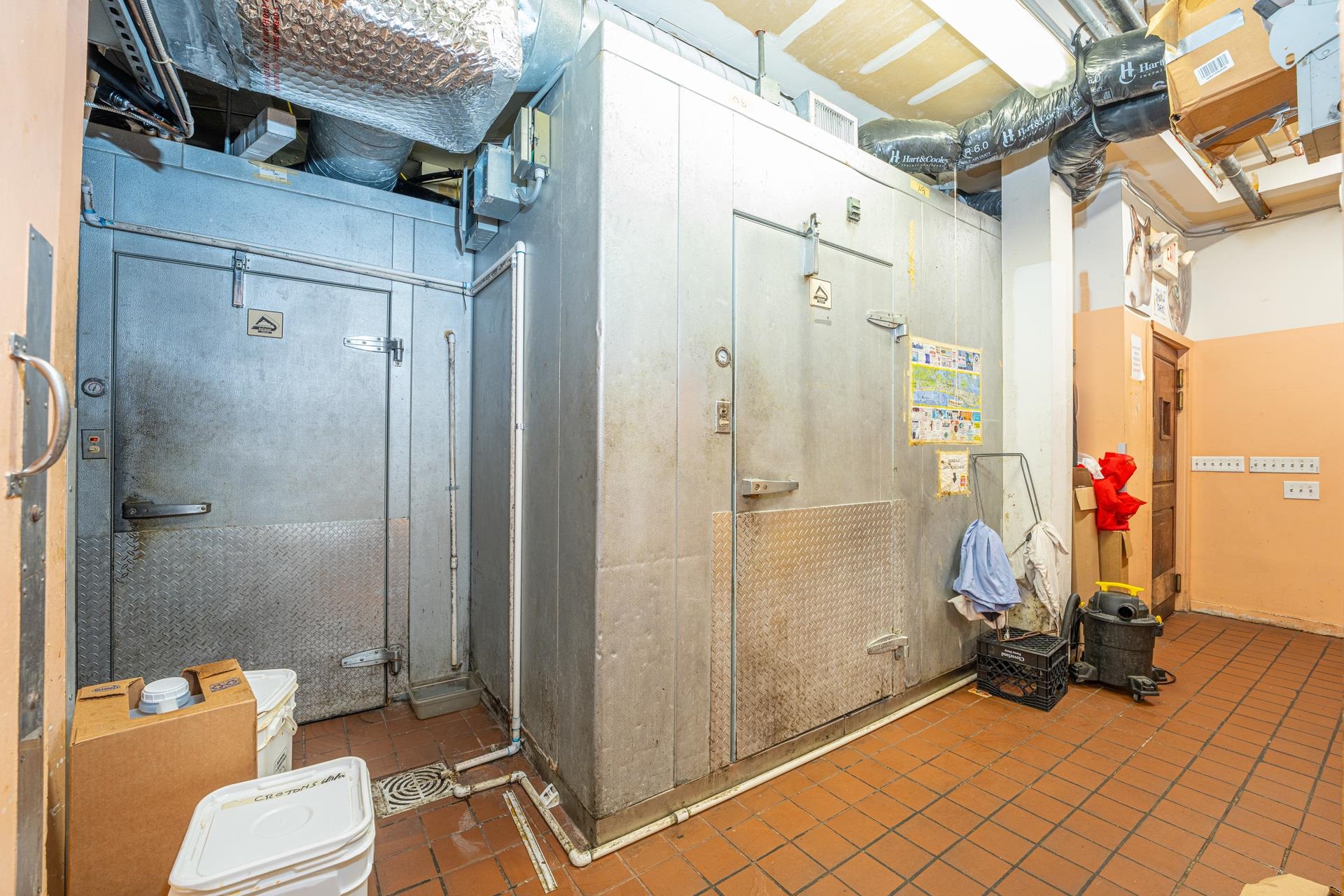 1340 Asbury Avenue - Picture 39