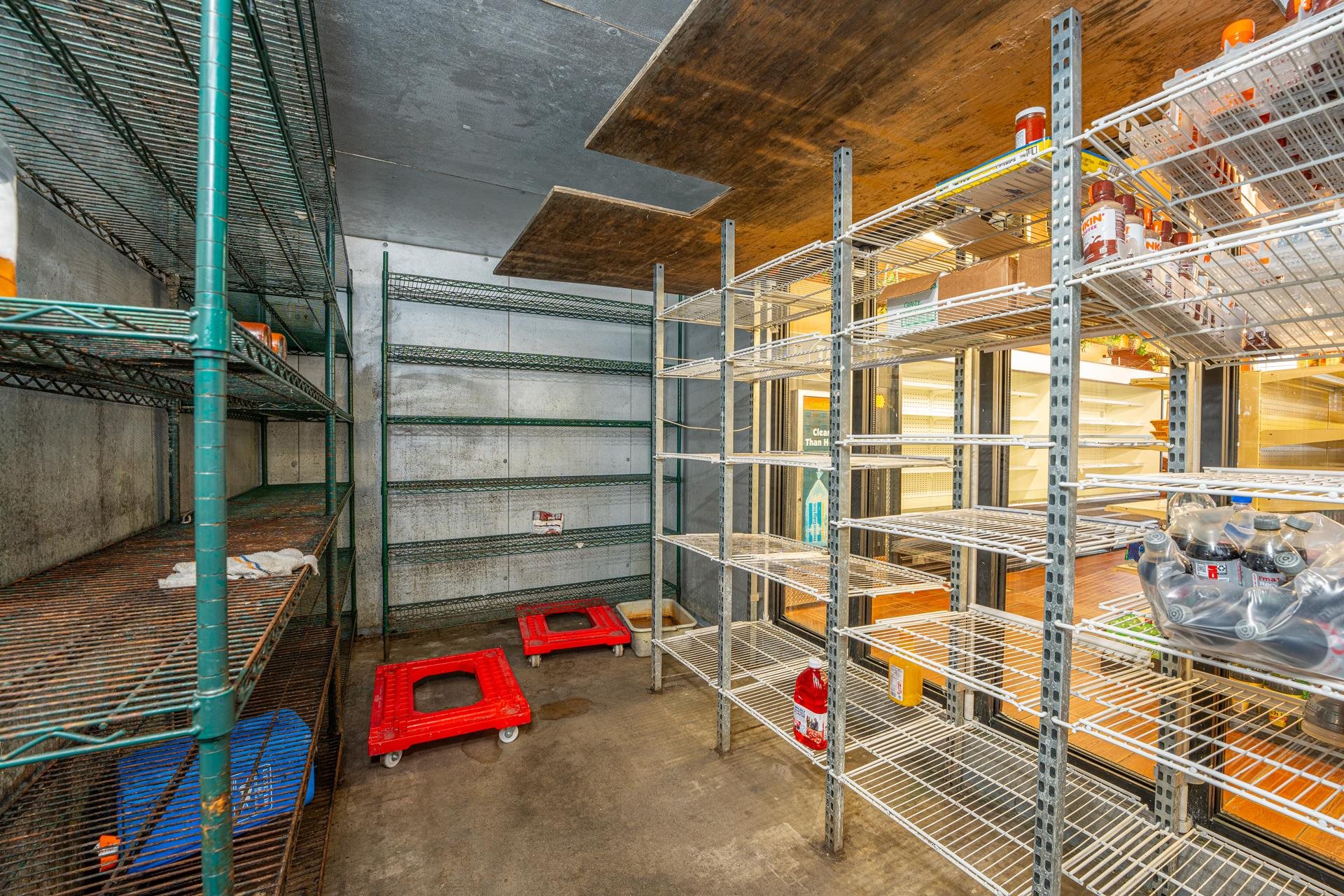 1340 Asbury Avenue - Picture 40