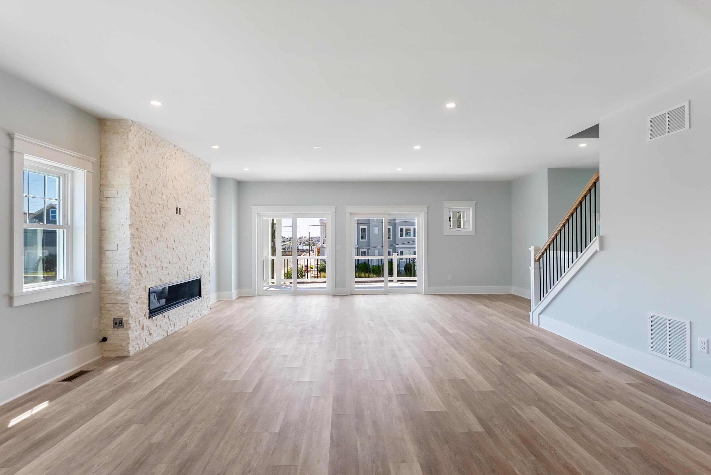301 W 1st Avenue