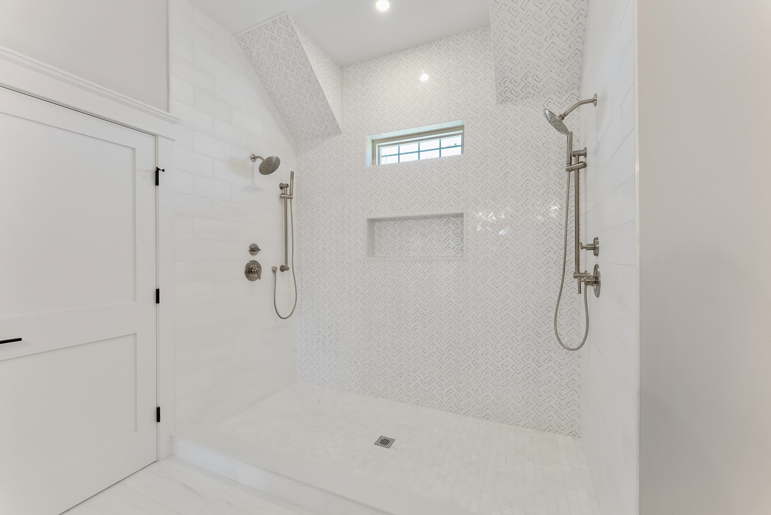 301 W 1st Avenue - Picture 32