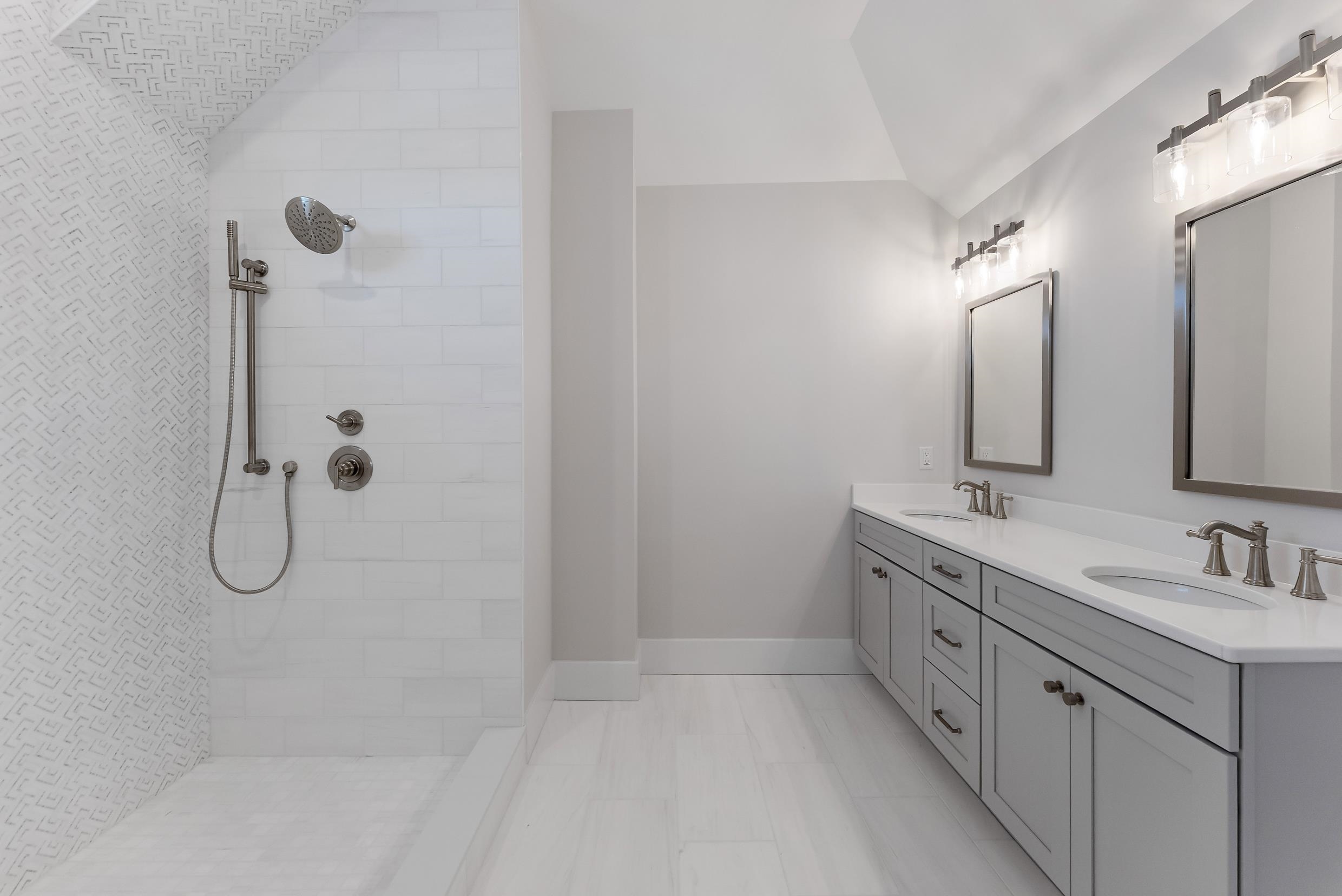 301 W 1st Avenue - Picture 33