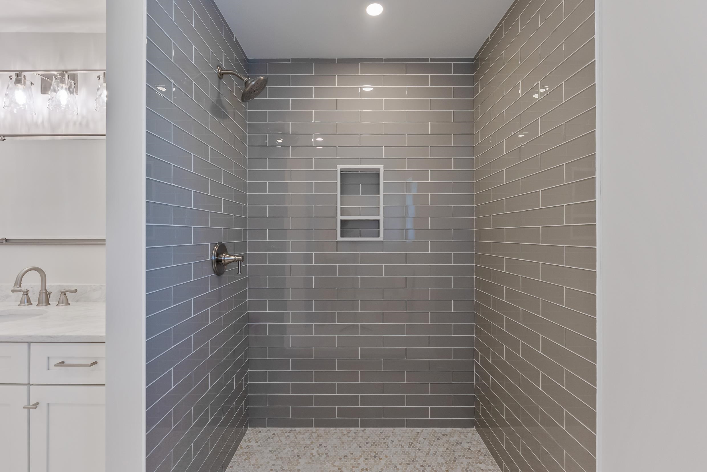 301 W 1st Avenue - Picture 39