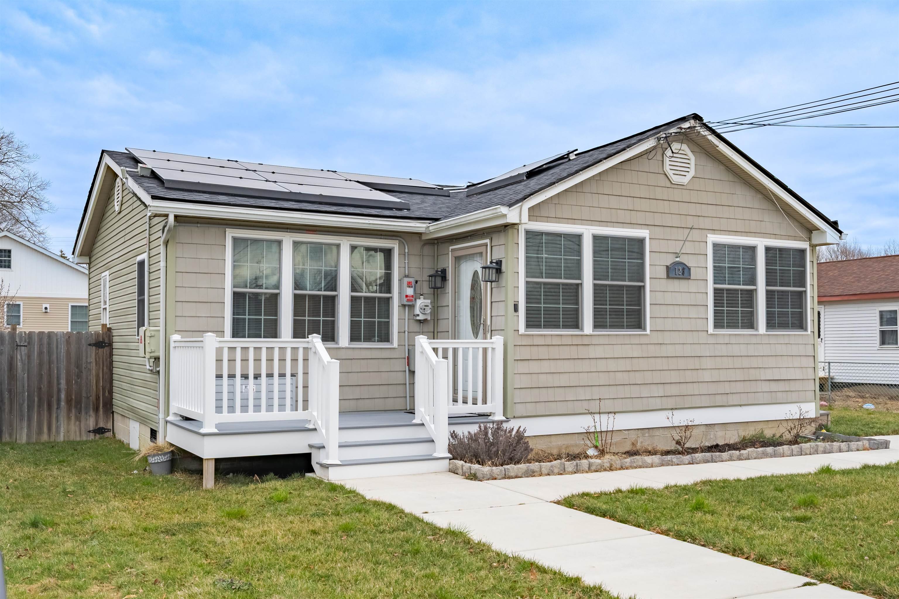 123 Kentucky Avenue-Villas