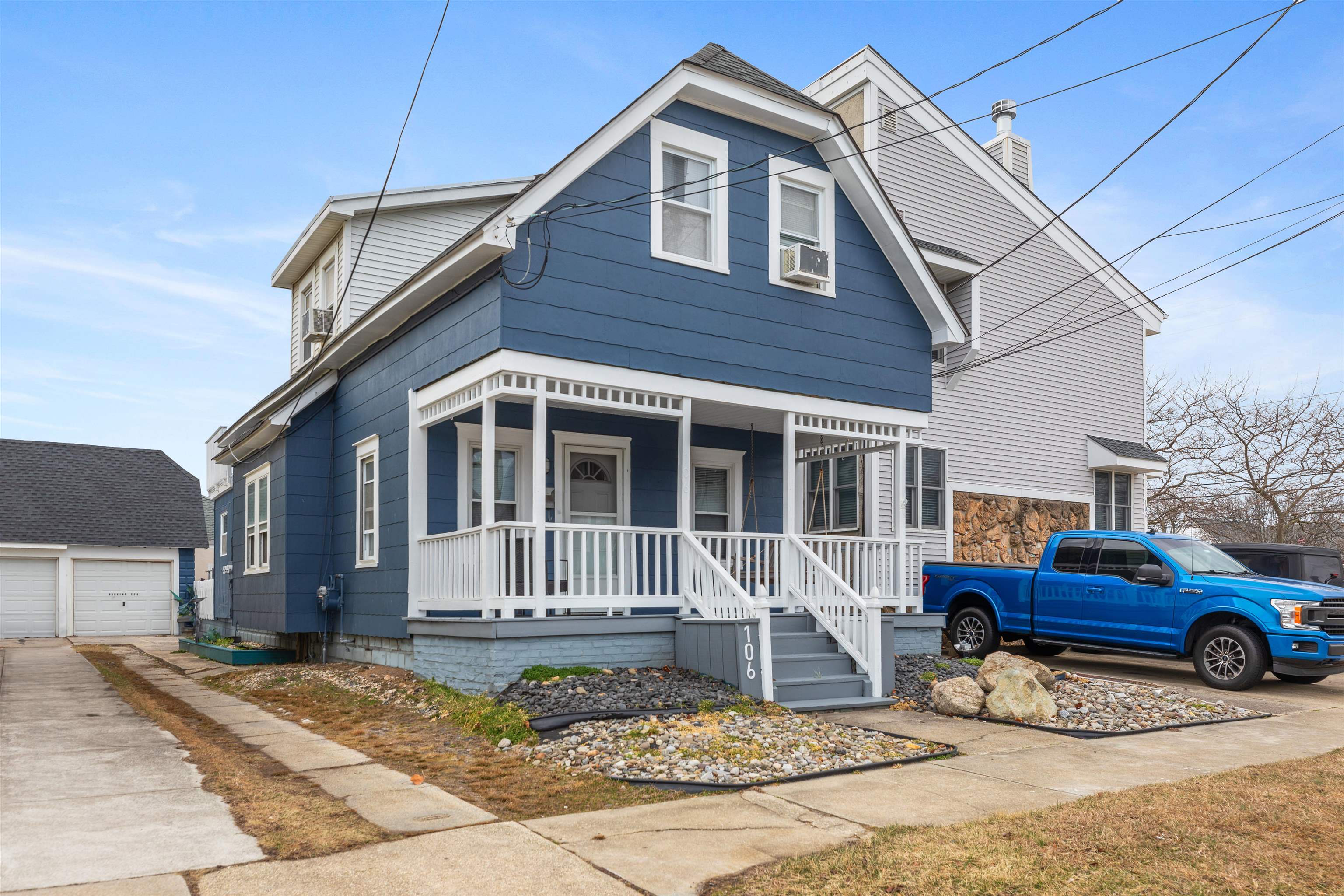 106 E 19 Avenue