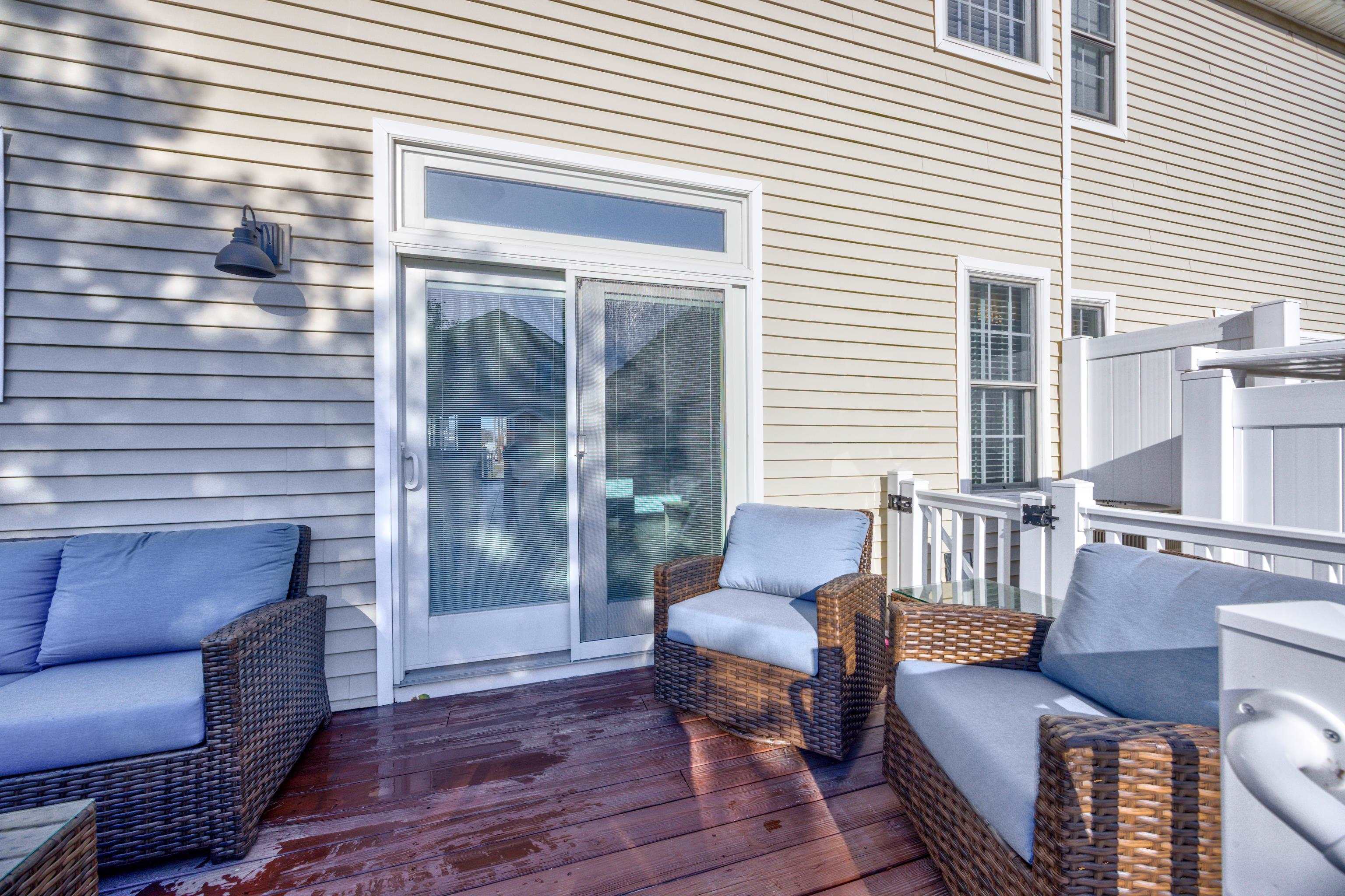 140 W Cresse Avenue