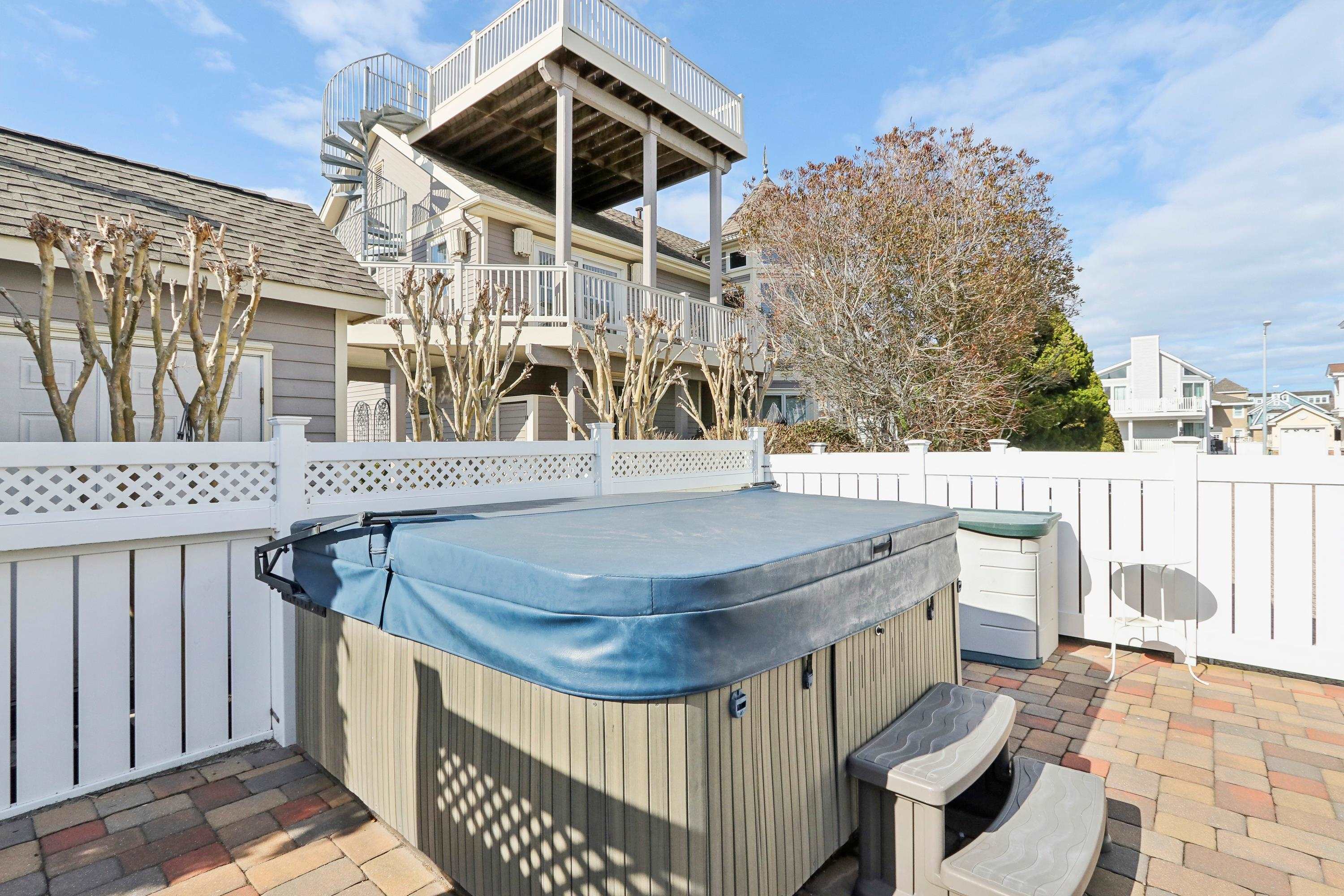 https://cdnparap40.paragonrels.com/ParagonImages/Property/P4/CAPEMAY/250678/18/0/0/d361b8678389fa2a690b444faa6b490a/1/1f0316445f1d4a4ecbff31827a270715/250678-3060f420-8baa-4de4-bef7-aeac673df04f.JPG