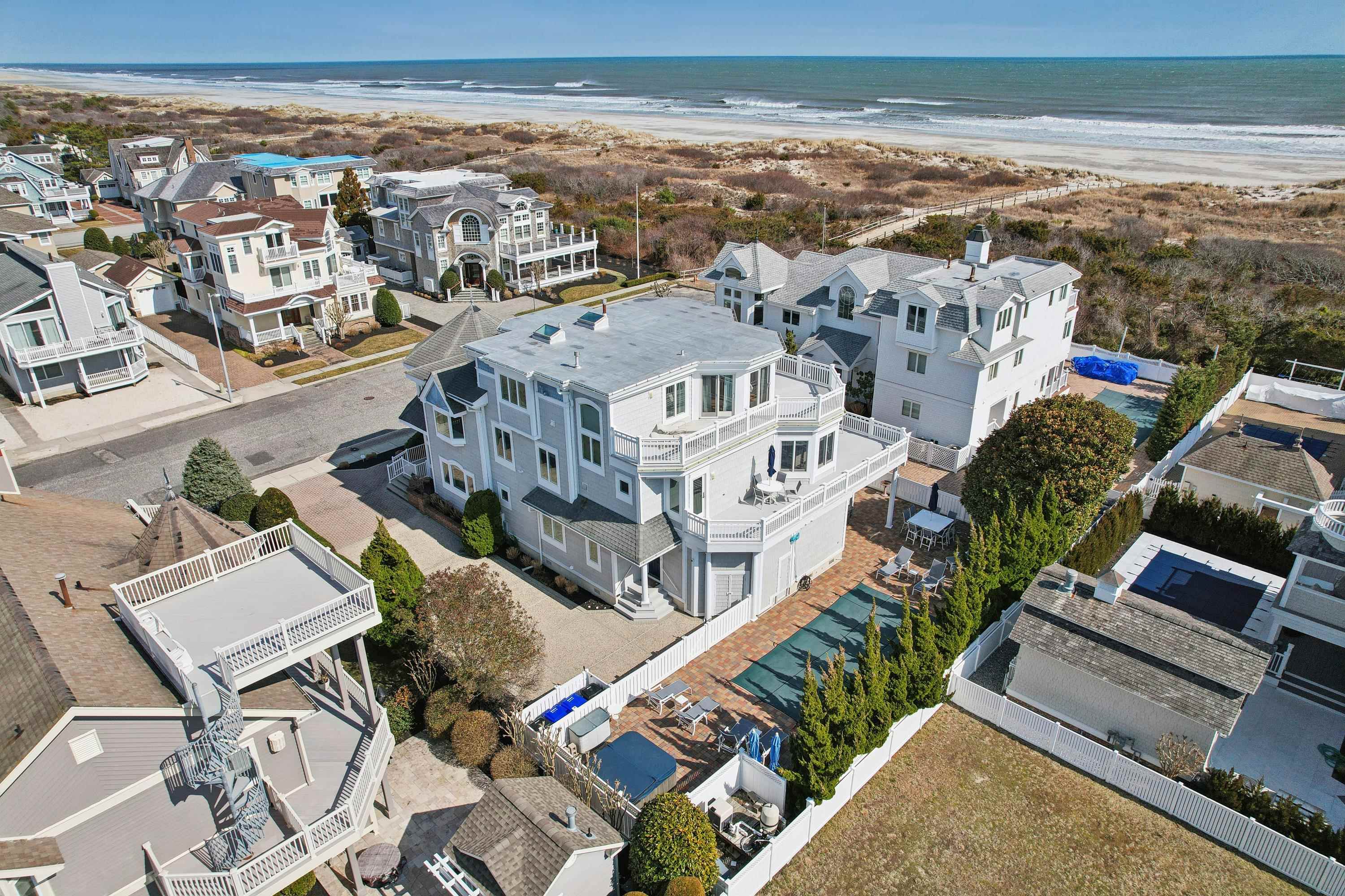 https://cdnparap40.paragonrels.com/ParagonImages/Property/P4/CAPEMAY/250678/7/0/0/cae5c6fa5f19052cfa7ab42c3bbcb80d/1/1f0316445f1d4a4ecbff31827a270715/250678-29df9964-33af-4ebc-bca6-d2d4a7edab0f.JPG