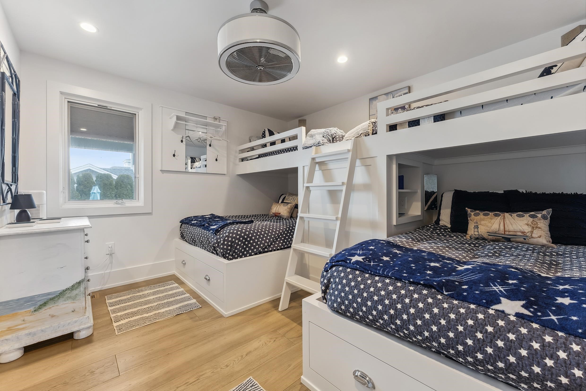 7749 Dune Drive - Picture 15