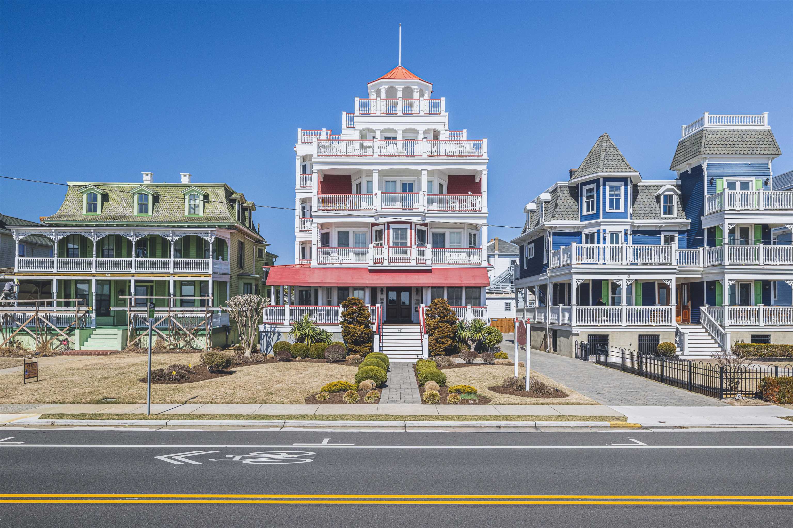927 Beach Avenue 6