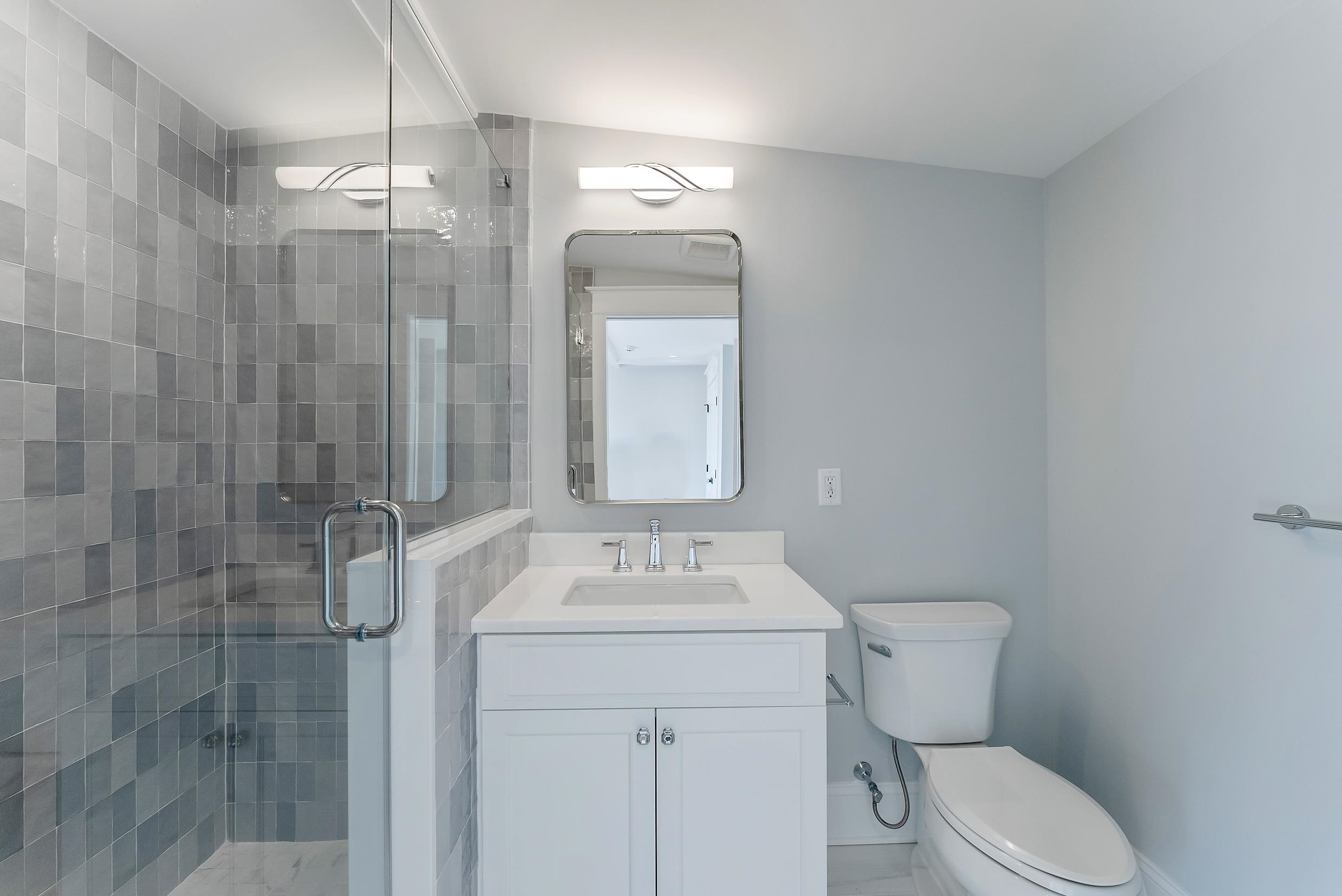 2205 Harbor Avenue - Picture 31