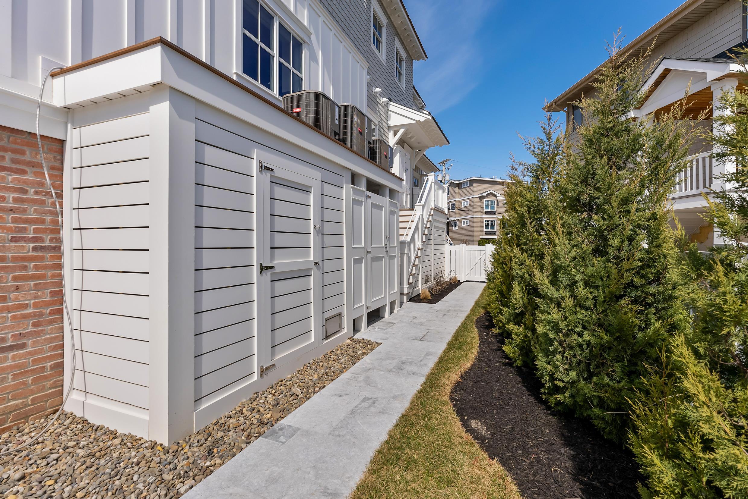 2205 Harbor Avenue - Picture 47