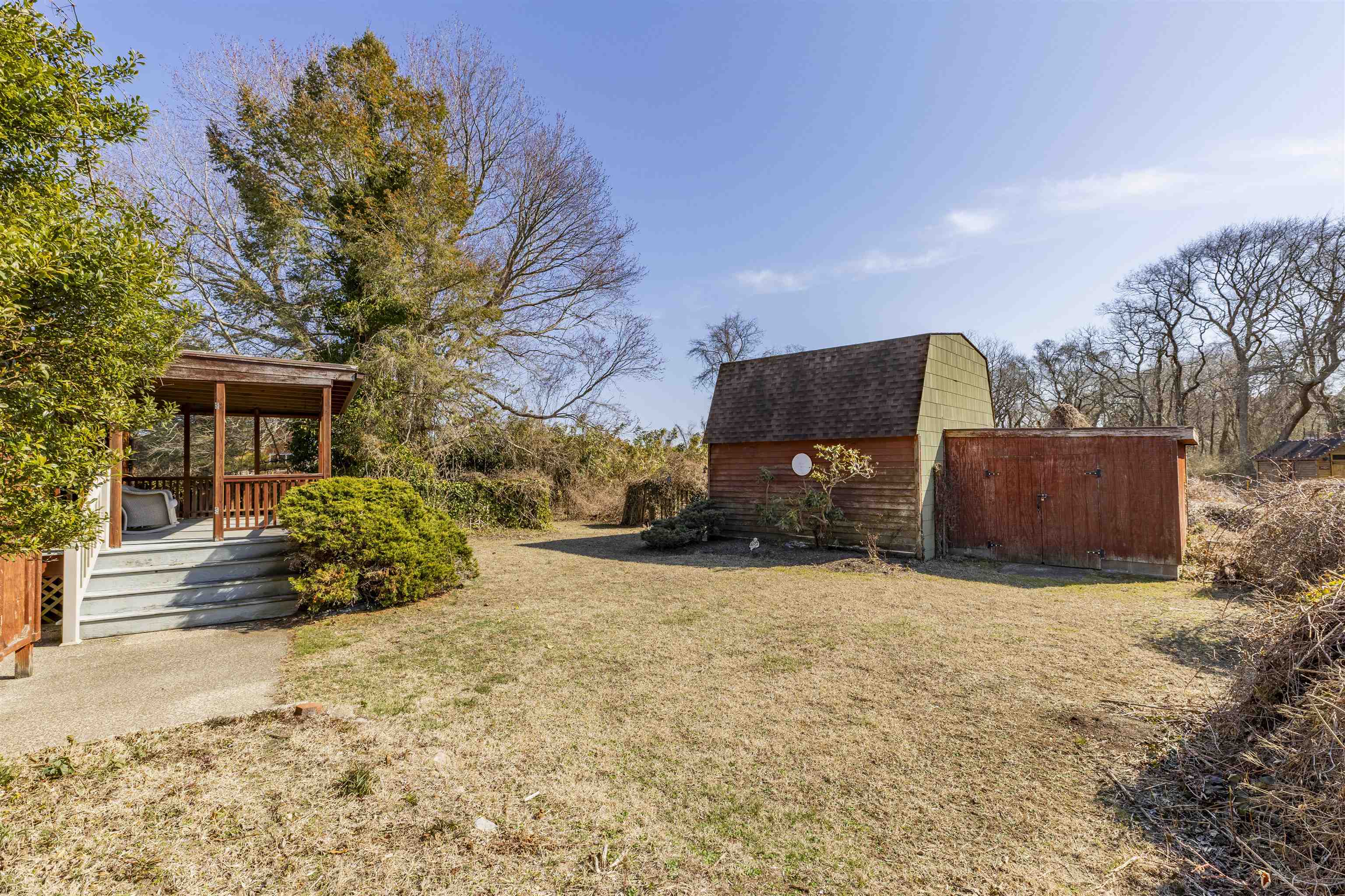 610 Sunset Boulevard - Picture 36