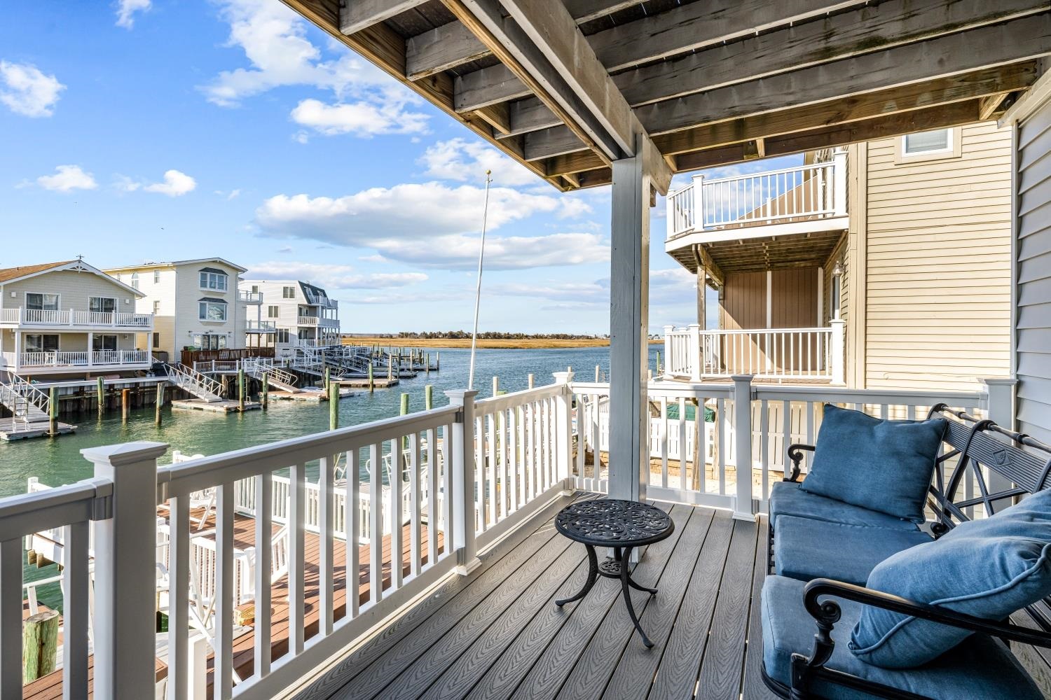 2048 Ocean Drive - Picture 32