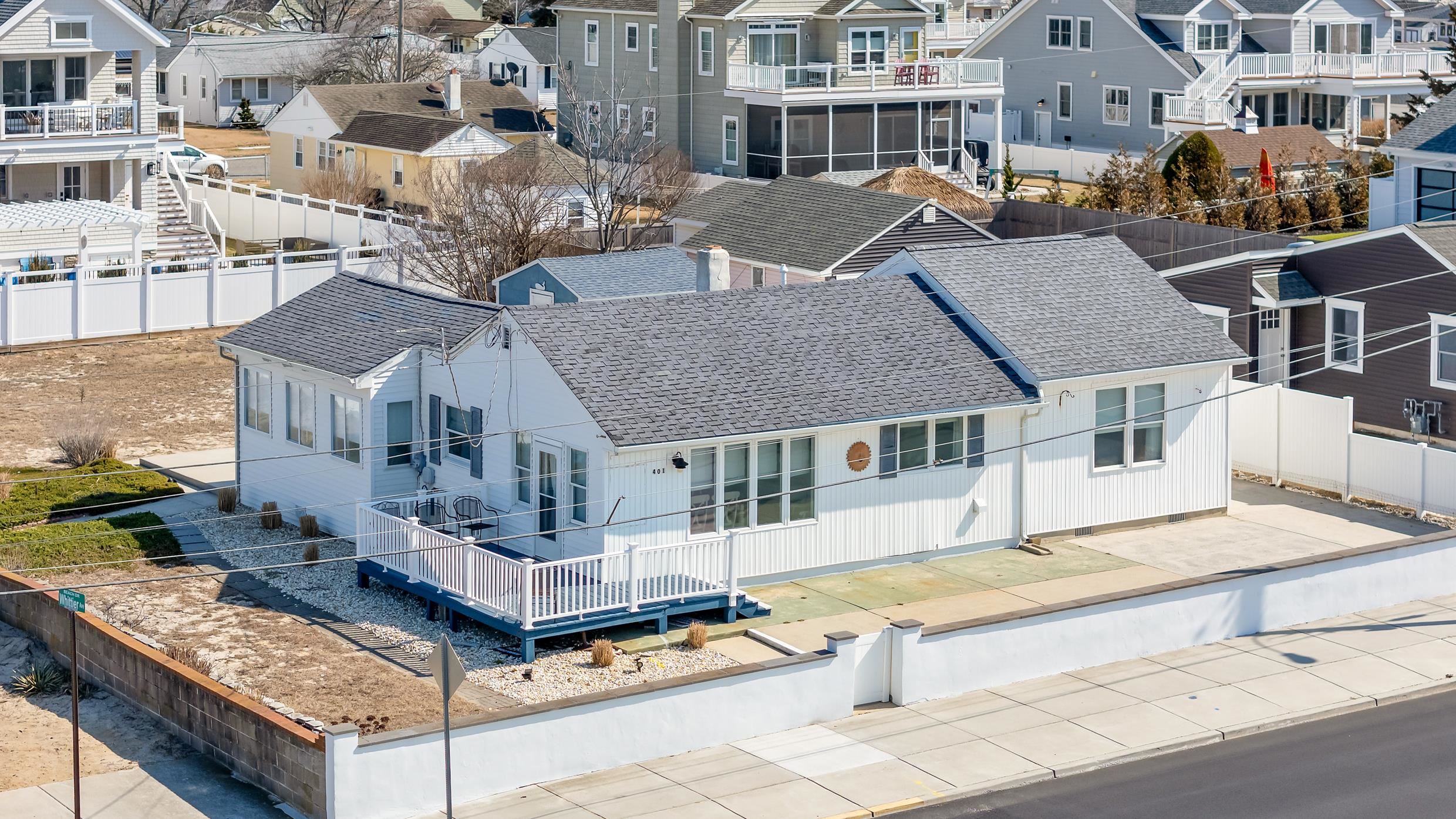 401 Beach 