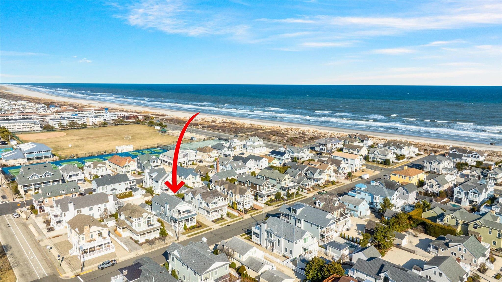 https://cdnparap40.paragonrels.com/ParagonImages/Property/P4/CAPEMAY/250772/1/0/0/747ba86f7b0e6756567505baca208486/1/817c353ff381a269f51c1397d17d0234/250772-91bed247-ef16-4afa-bd67-860a7e43399b.JPG