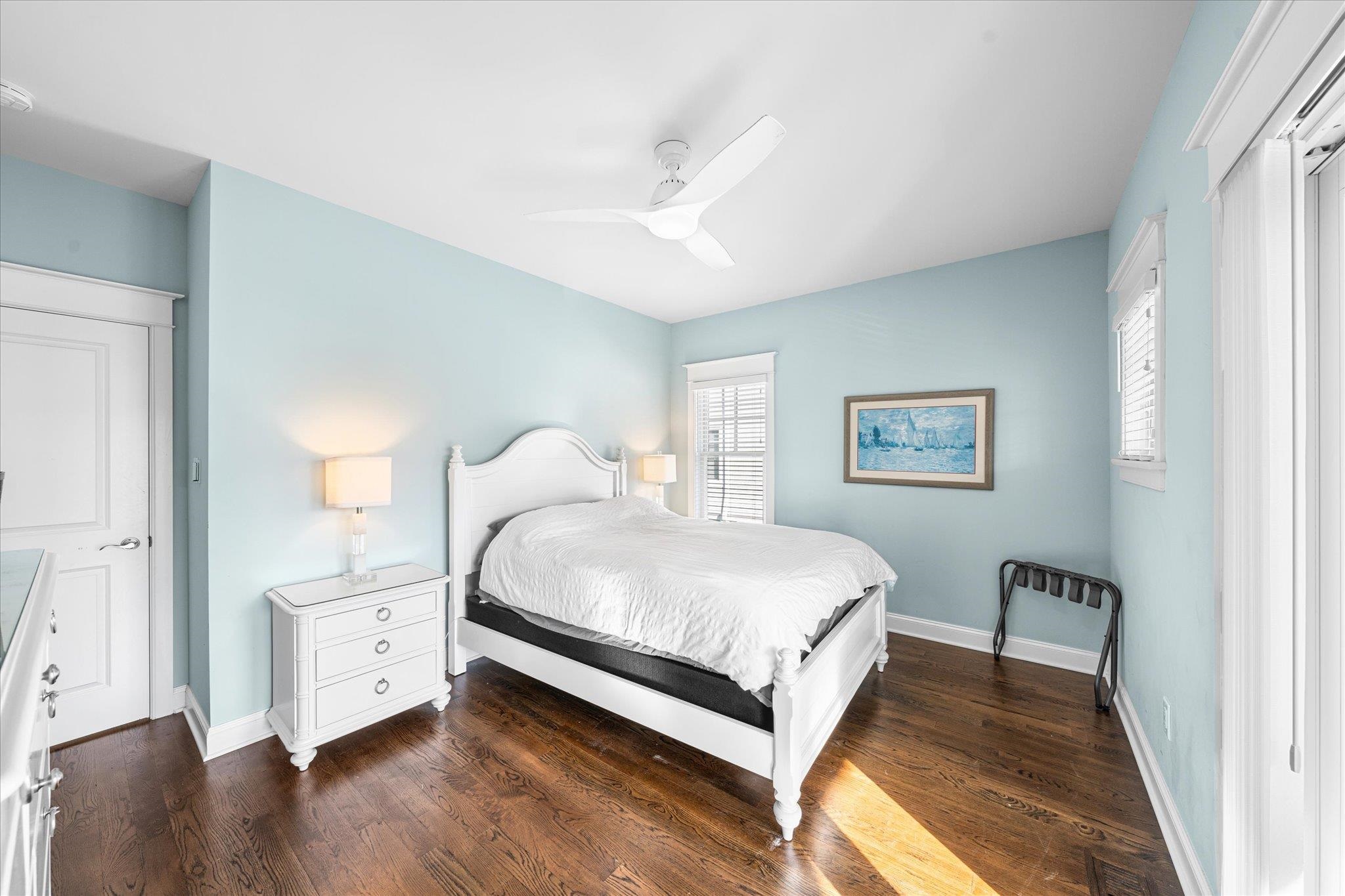 https://cdnparap40.paragonrels.com/ParagonImages/Property/P4/CAPEMAY/250772/20/0/0/250f88c2b53f364843143e99318cebcd/1/817c353ff381a269f51c1397d17d0234/250772-dc818c7f-63ef-440d-9be8-f193765cf437.JPG