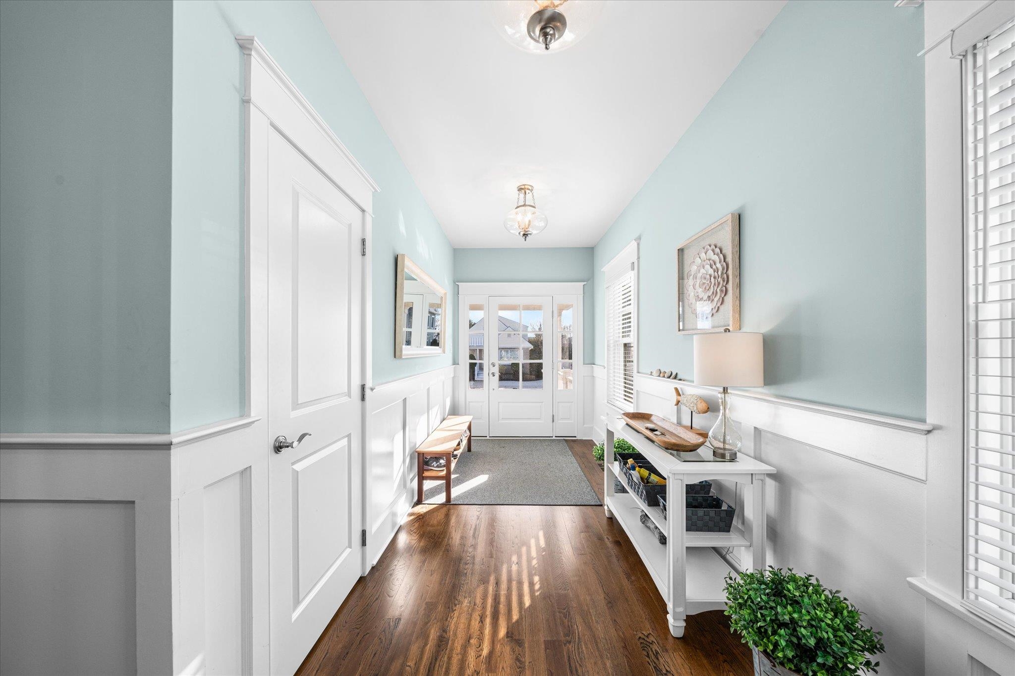 https://cdnparap40.paragonrels.com/ParagonImages/Property/P4/CAPEMAY/250772/23/0/0/78abab3e9d78d5d85559d62ca140e347/1/817c353ff381a269f51c1397d17d0234/250772-496d7e1f-31d8-42a2-8a55-bbe2da19781b.JPG