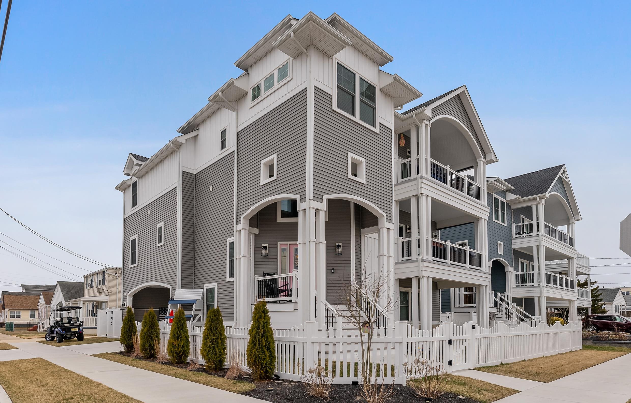 Magnificent 3 Story Single Family Home w/ 5 Large Bedrooms, 4.5 Baths, Bay Views from 2 decks, Garage Parking for 4 Cars and Wonderful Storage Space! Step Inside to find Gorgeous Tile Work and High-quality oak engineered hardwood floors that grace every inch of this home. You will love the Cathedral Ceilings, Gas Fireplace, Custom Kitchen, Unique Windows, Exquisite Bathrooms - Every Room Highly Upgraded to Perfection. Must See - Purchase Before it is Gone!