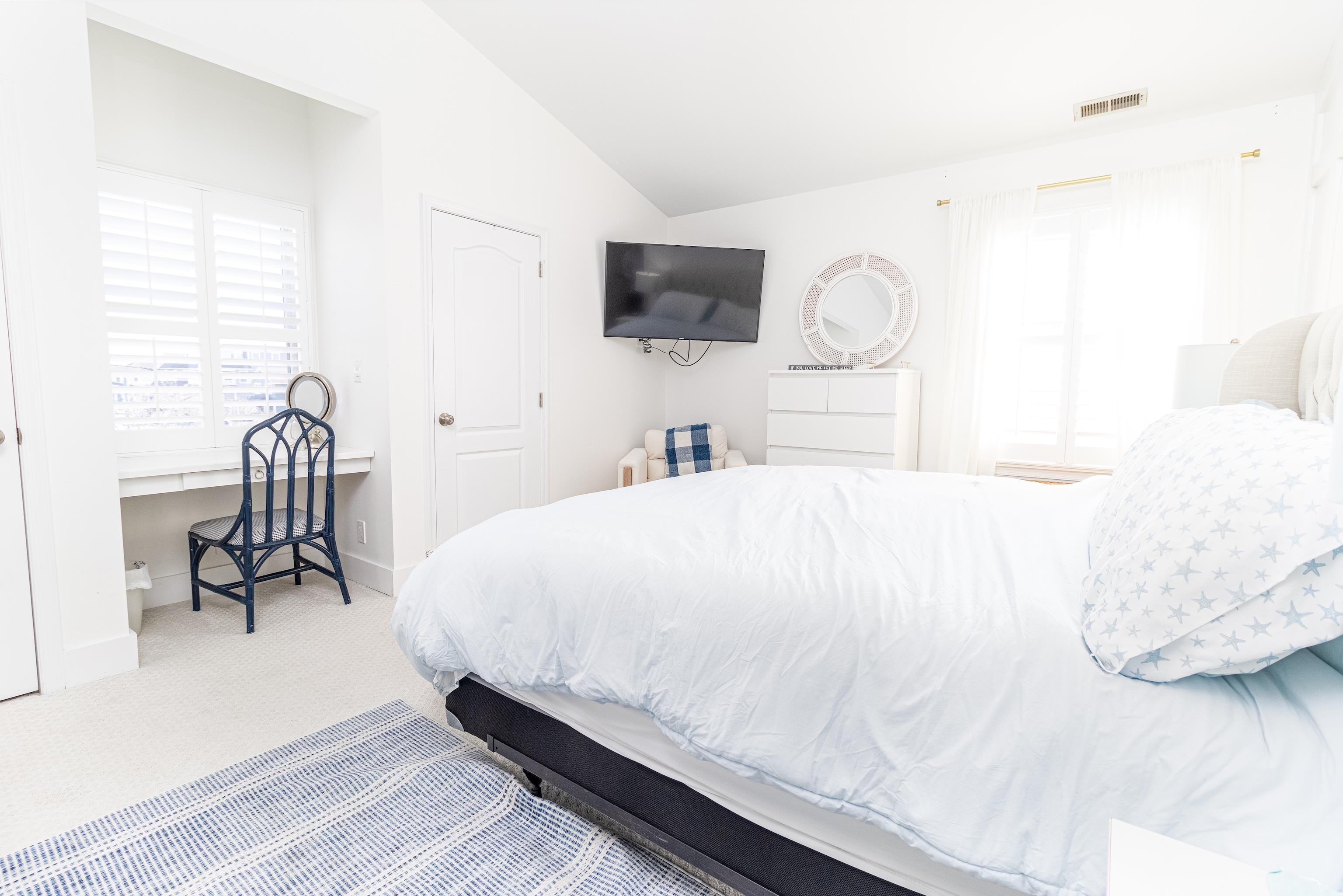 2778 Dune Drive - Picture 14