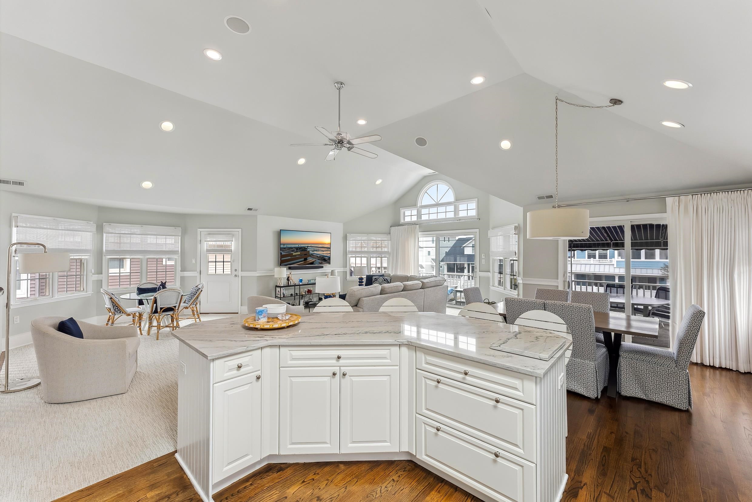 73 W 25th Street - Picture 21