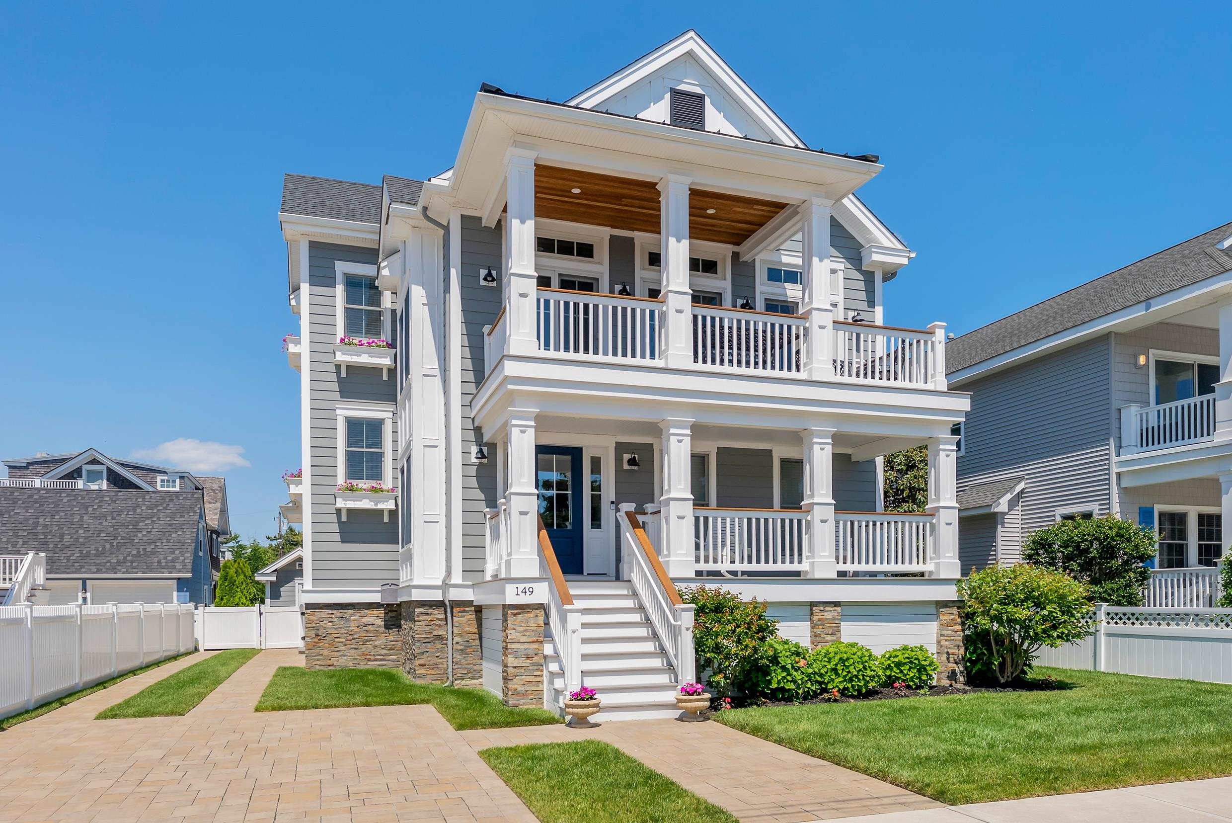 149 10th Street - Picture 2