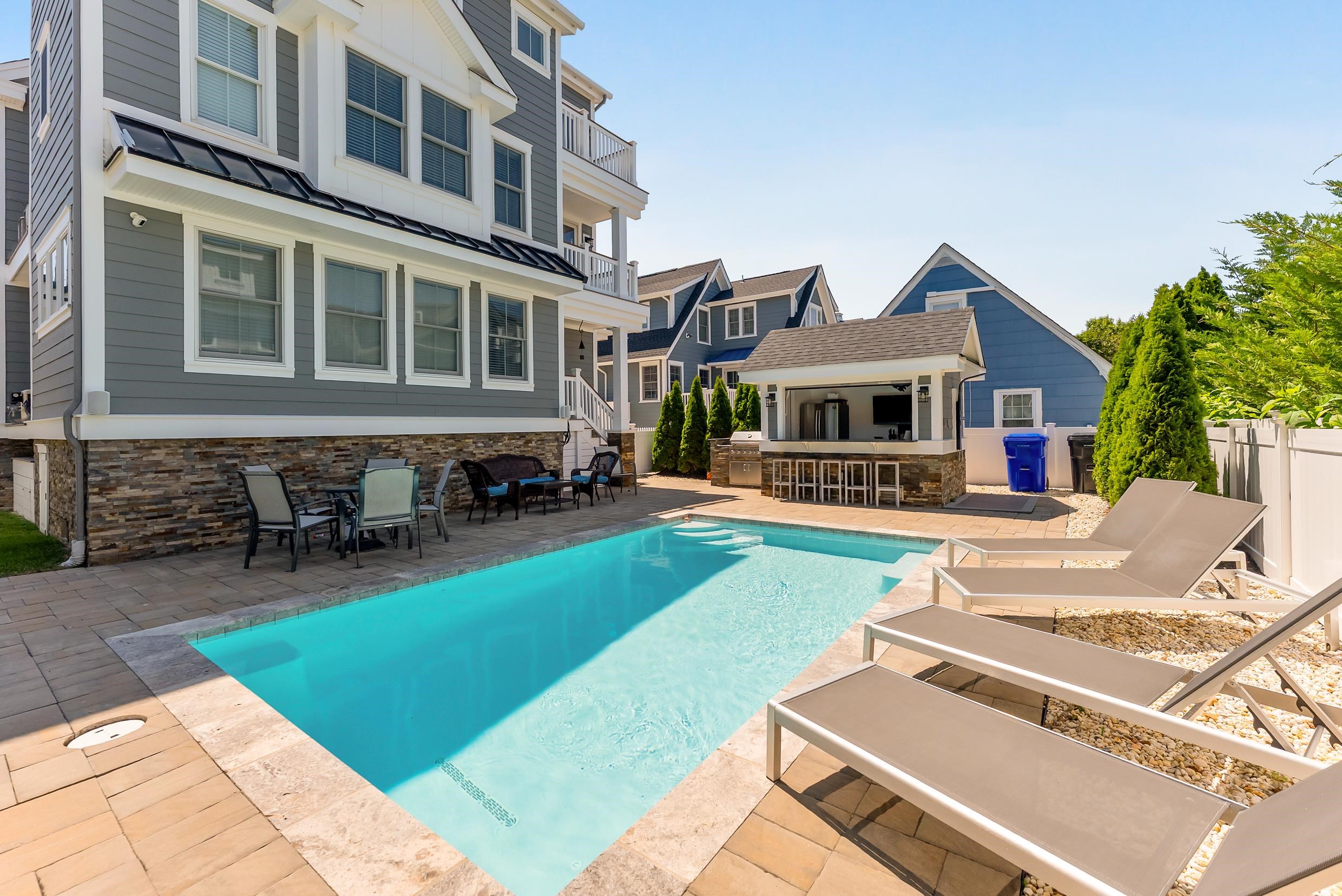 149 10th Street - Picture 4