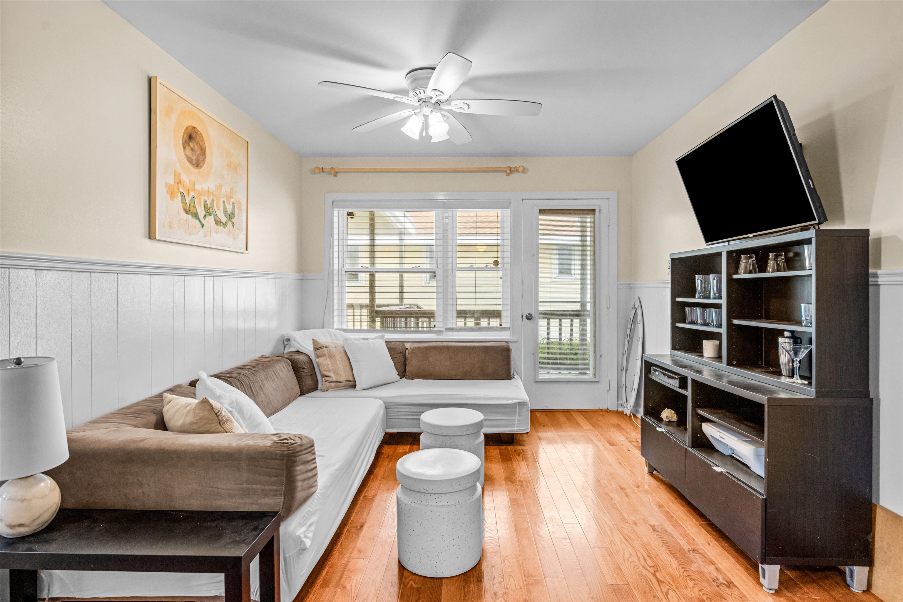 29 E 28th Street - Picture 4