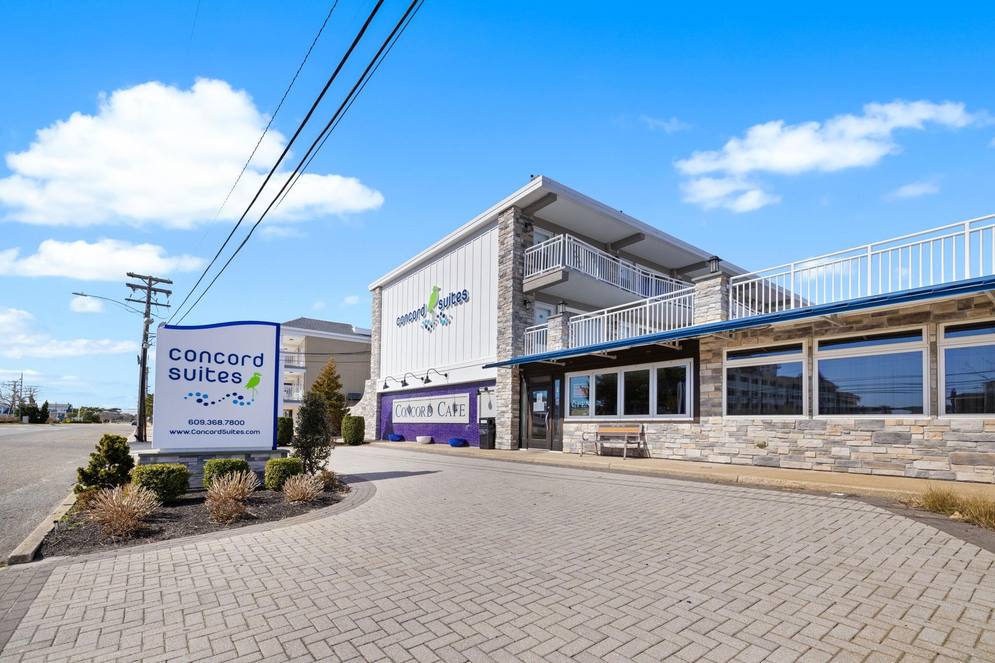 7800 Dune Drive - Picture 2