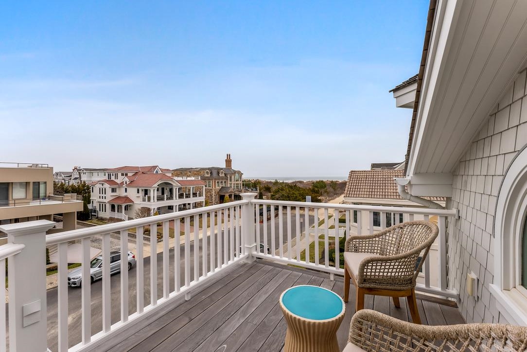 https://cdnparap40.paragonrels.com/ParagonImages/Property/P4/CAPEMAY/250868/22/0/0/efded377f8464a069ef9e7fb8f05a2e4/1/3e6ba80e059492a2ed2cf425775410aa/250868-b19db31c-c615-4dcc-84d8-3725b27bce23.JPG