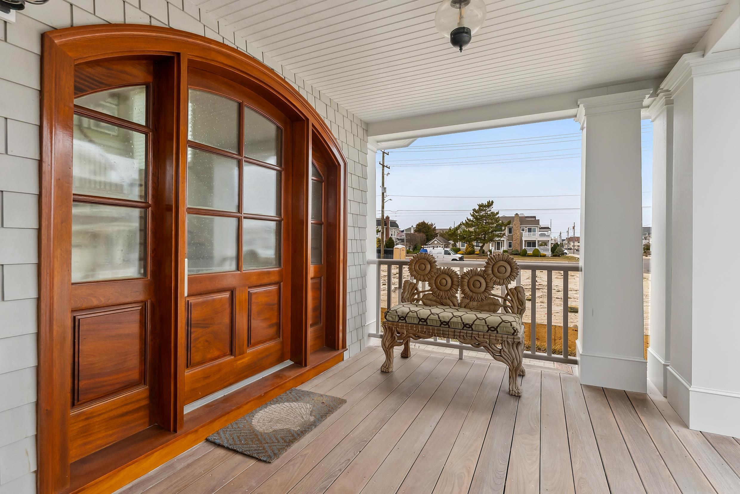 https://cdnparap40.paragonrels.com/ParagonImages/Property/P4/CAPEMAY/250868/4/0/0/26e7d2d29f9ee15c0eca54169975a26a/1/3e6ba80e059492a2ed2cf425775410aa/250868-55e3a5a1-a641-42c6-b45d-5b5371b2b944.JPG