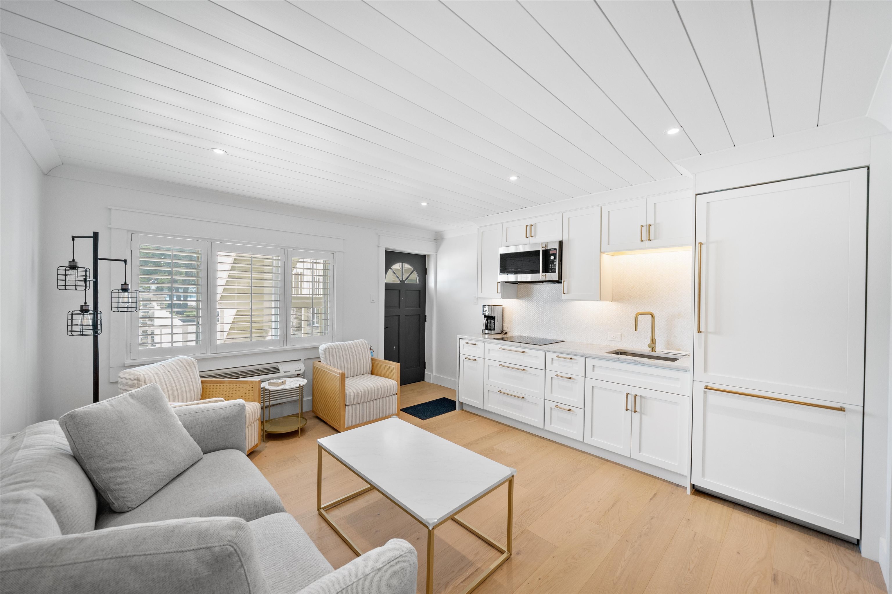 https://cdnparap40.paragonrels.com/ParagonImages/Property/P4/CAPEMAY/250895/6/0/0/2579e902be631555d5fcf8b1fa39ed2d/1/692a82807c31a81f0924c85d8375fe72/250895-f0638c21-40e7-4d68-8fe8-56769c7b02a7.JPG