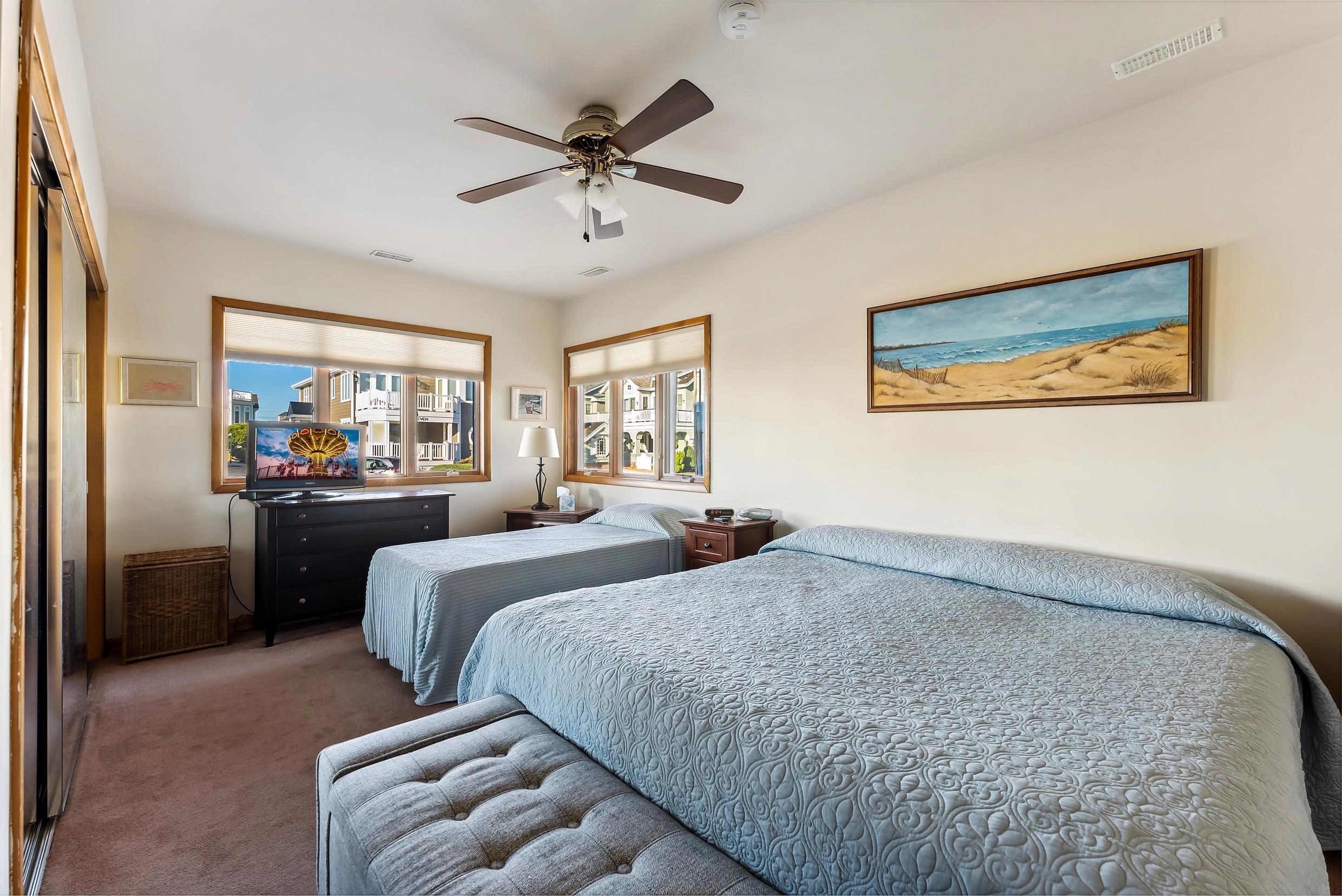 10 92nd Street - Picture 16