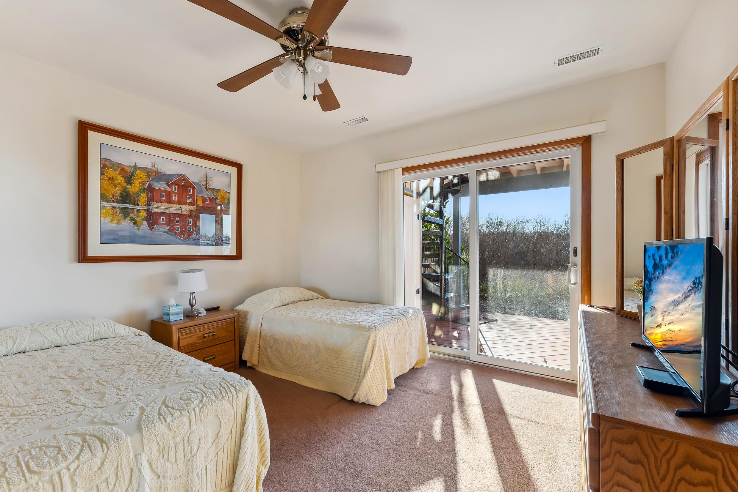 10 92nd Street - Picture 19