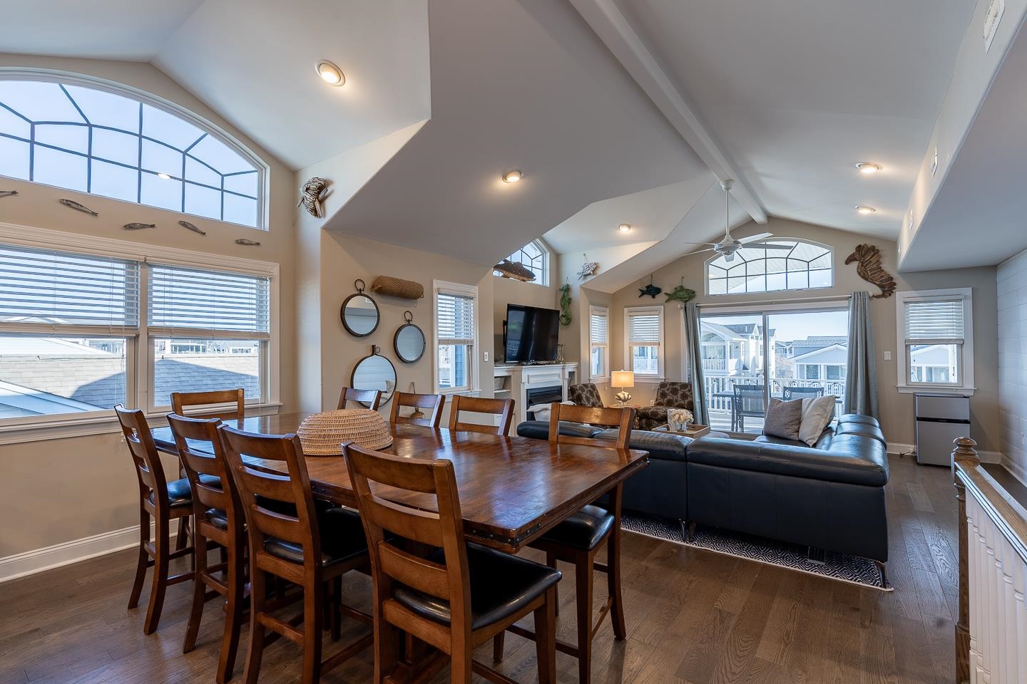 118 46th Street - Picture 2