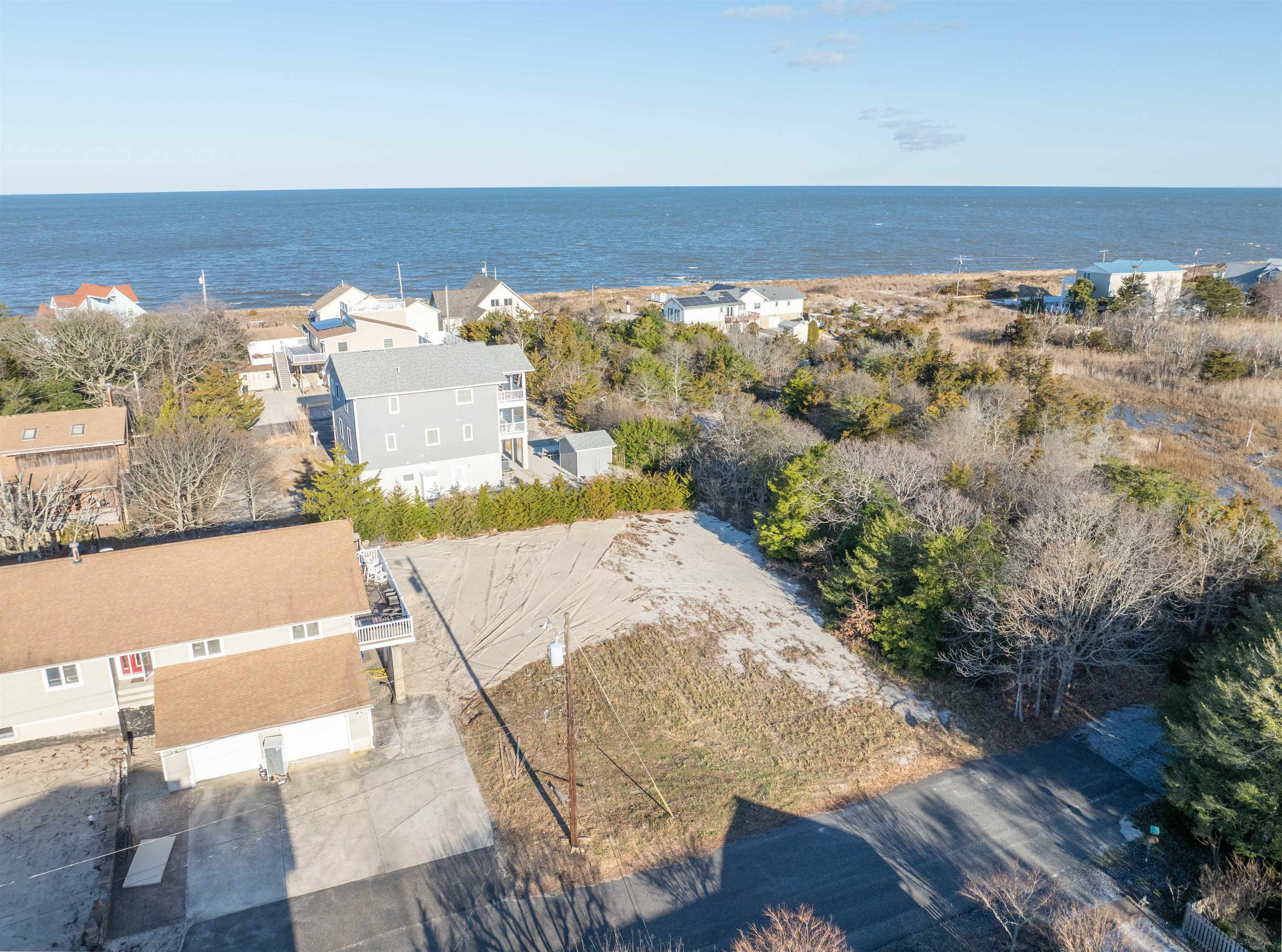 https://cdnparap40.paragonrels.com/ParagonImages/Property/P4/CAPEMAY/250925/1/0/0/ba43f8a7fb748fd5aed07da943514ede/1/b83932d22d8a8a151d4494fe1273aa65/250925-153d6cc1-6734-4861-87b0-9bec3f69f3c6.JPG