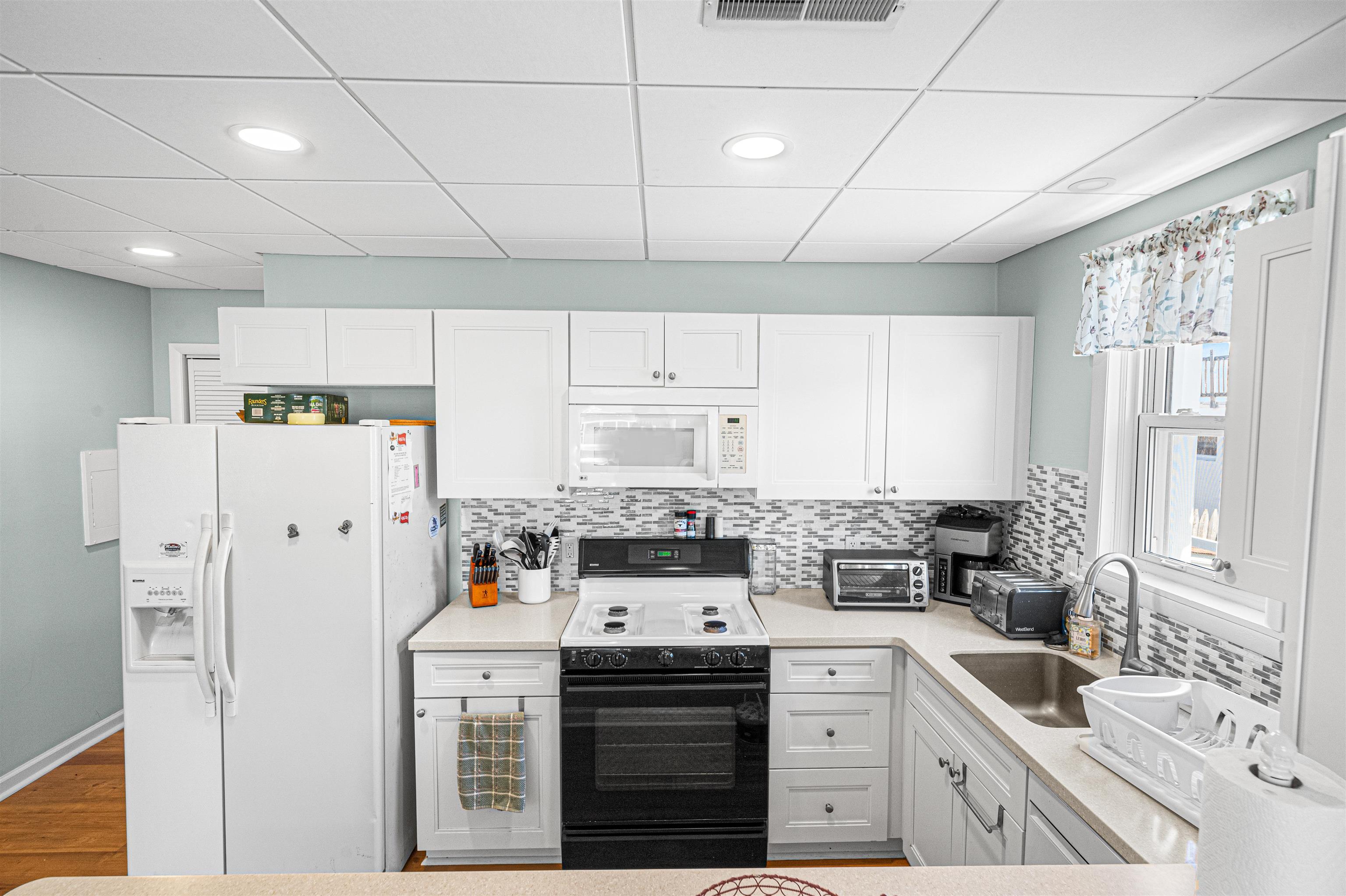211 23rd Street - Picture 18