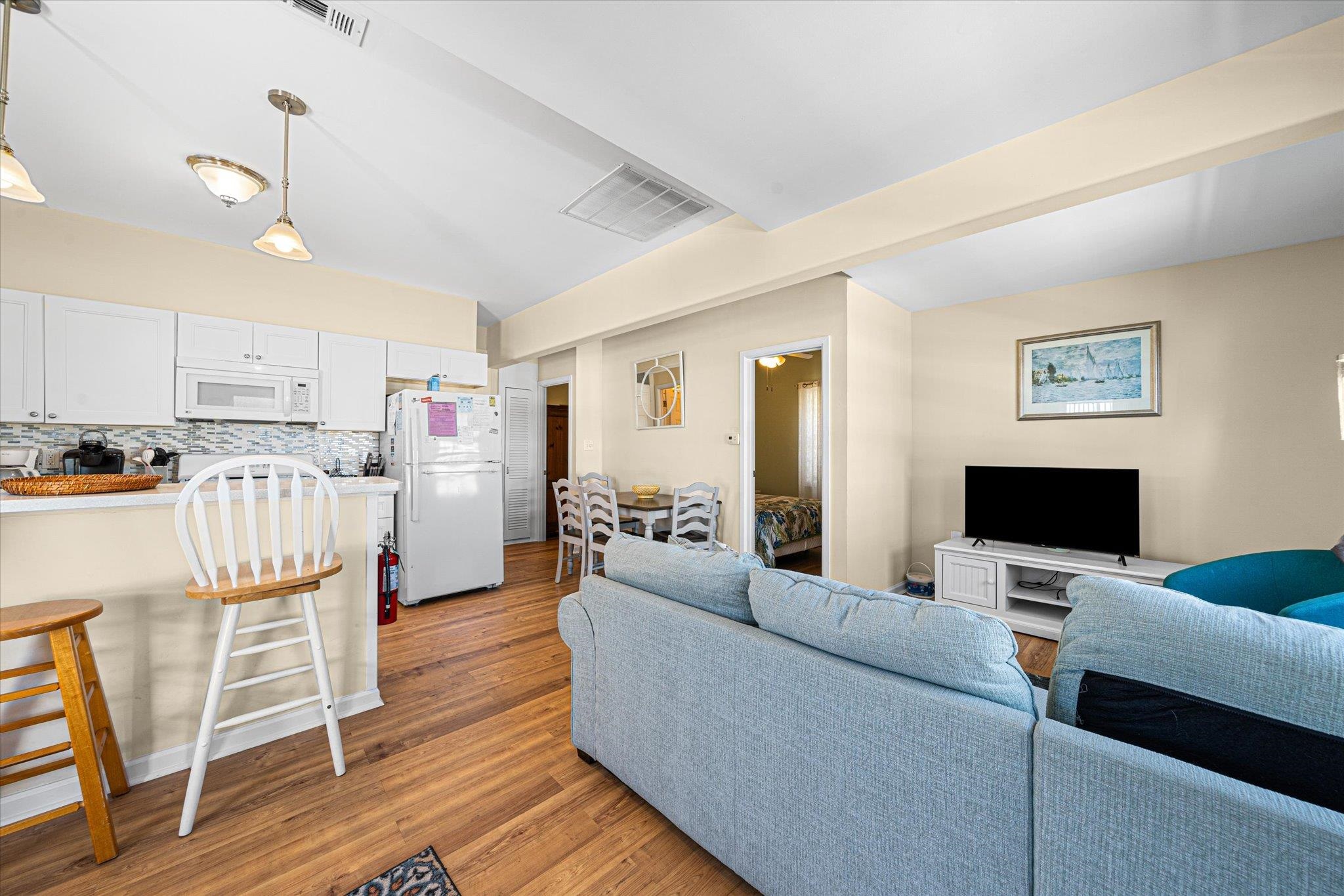 211 23rd Street - Picture 25