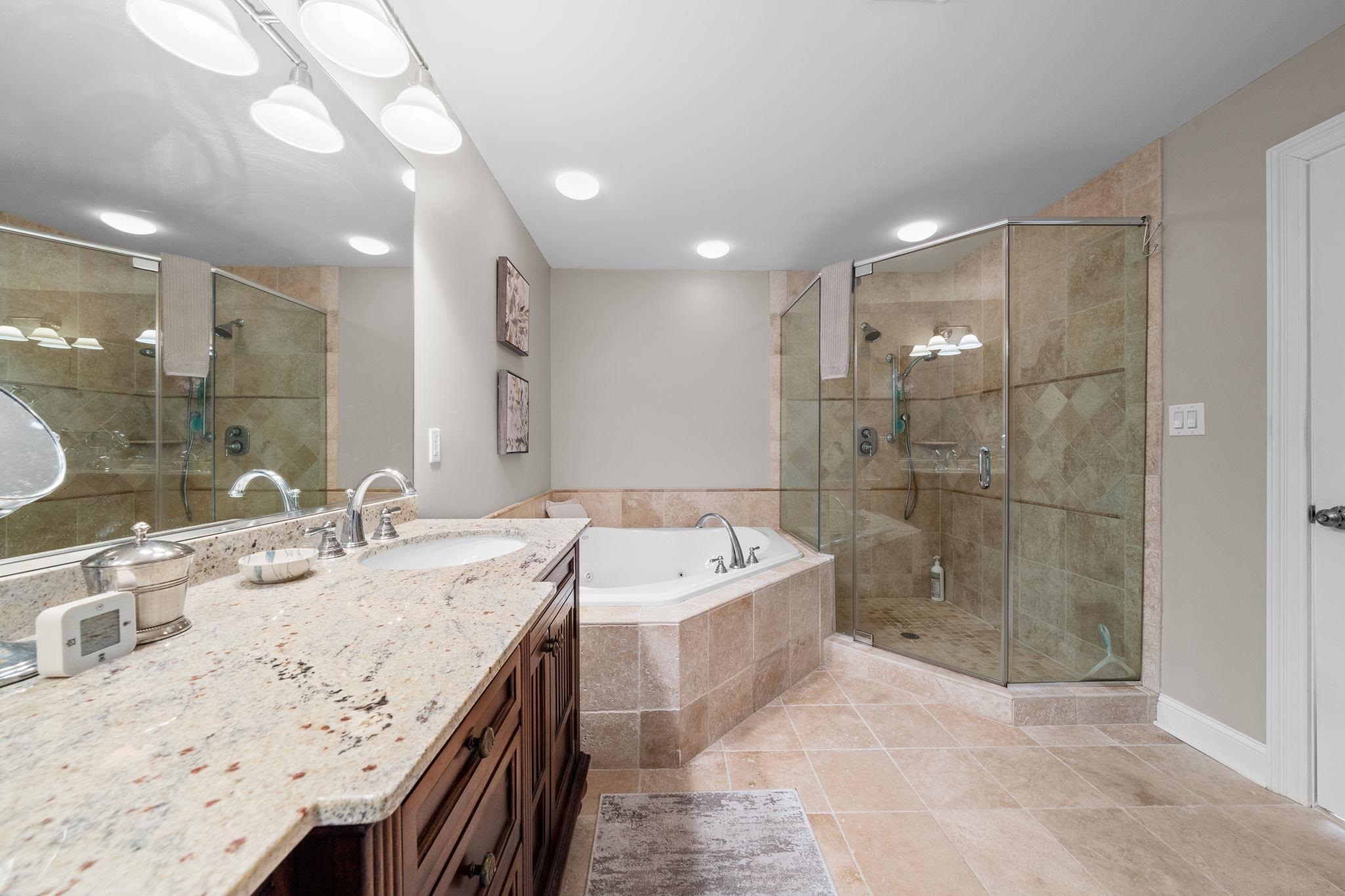 2023 Dune Drive - Picture 25
