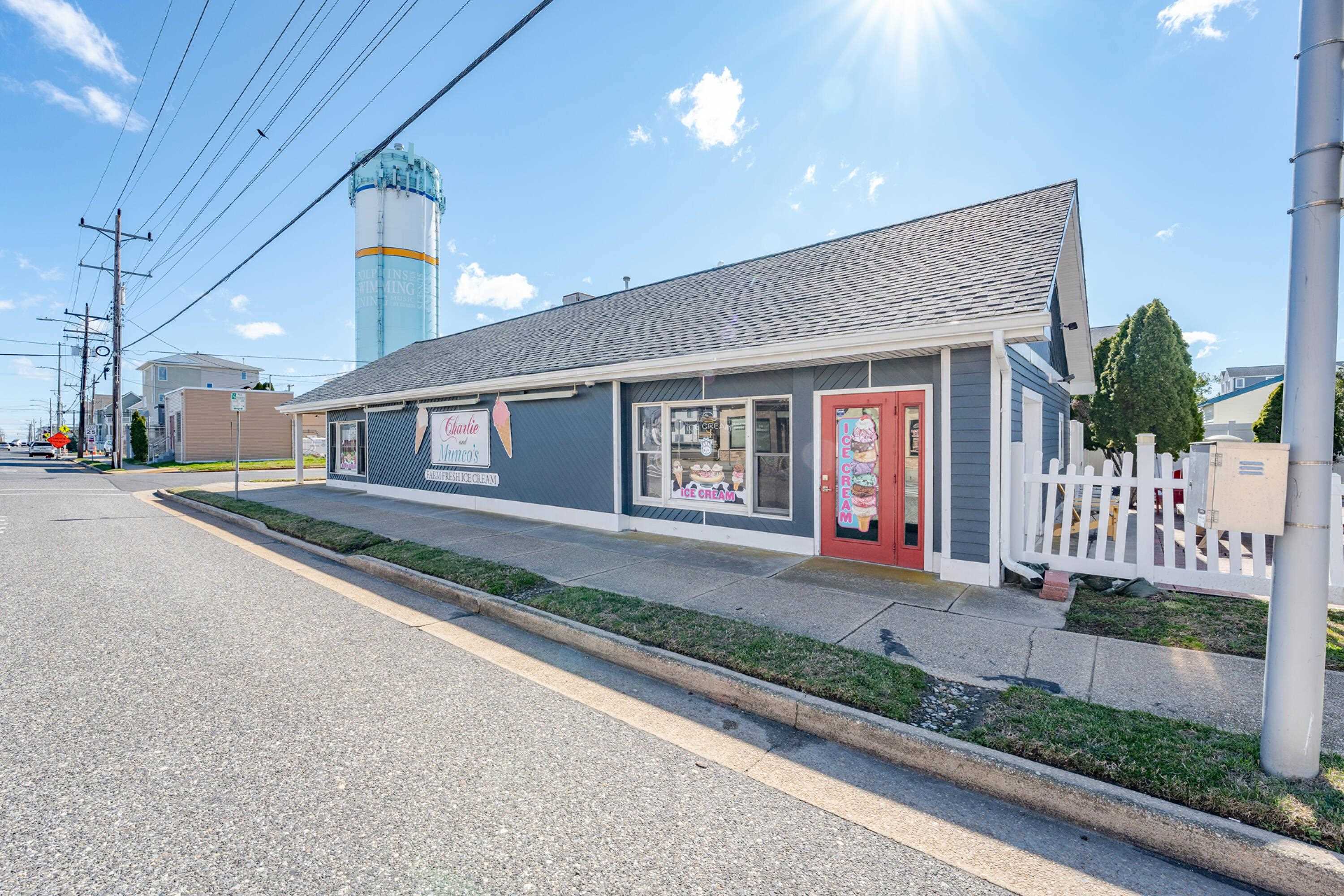 100 E 6th Avenue